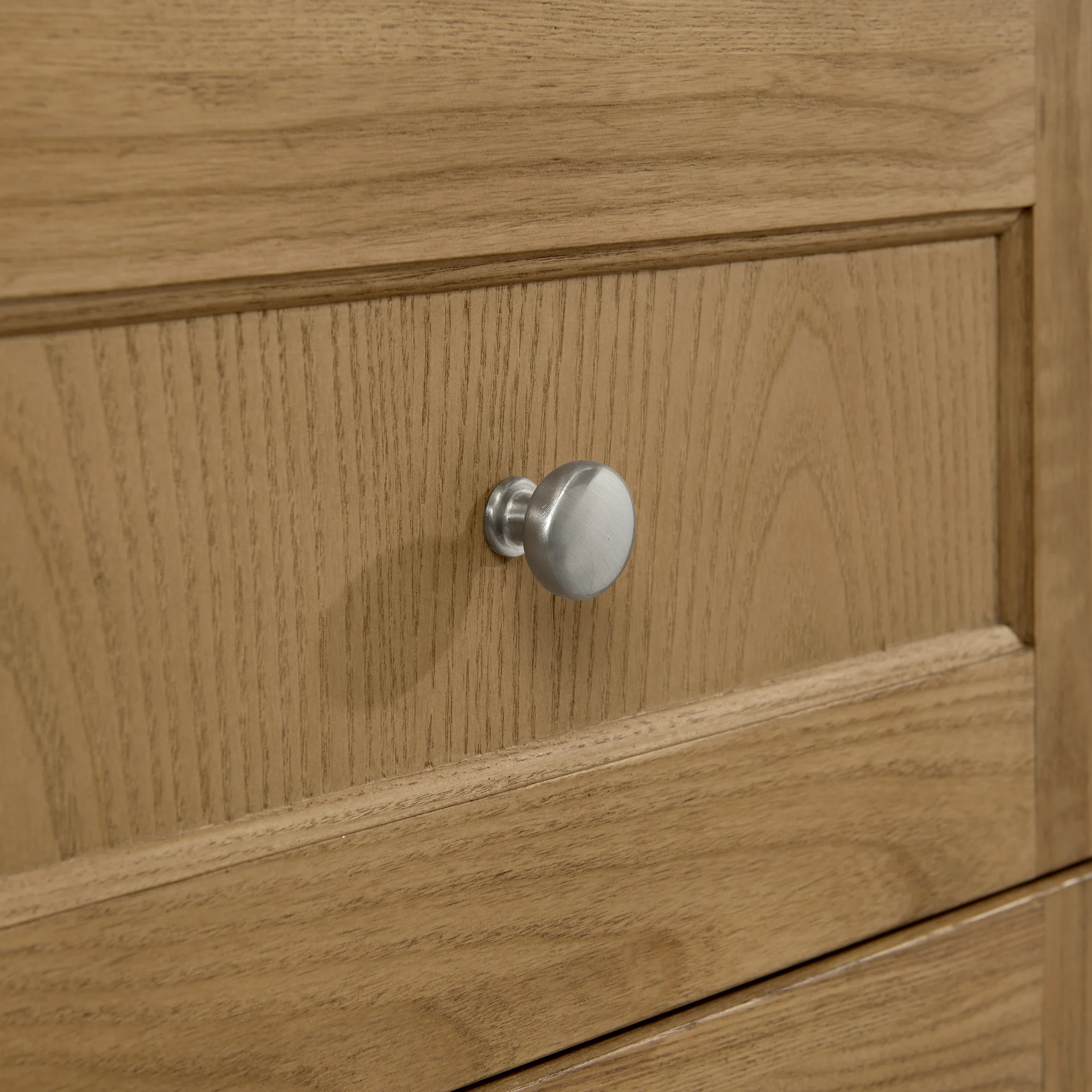 Breckenridge Linen Cabinet, Light Natural Oak