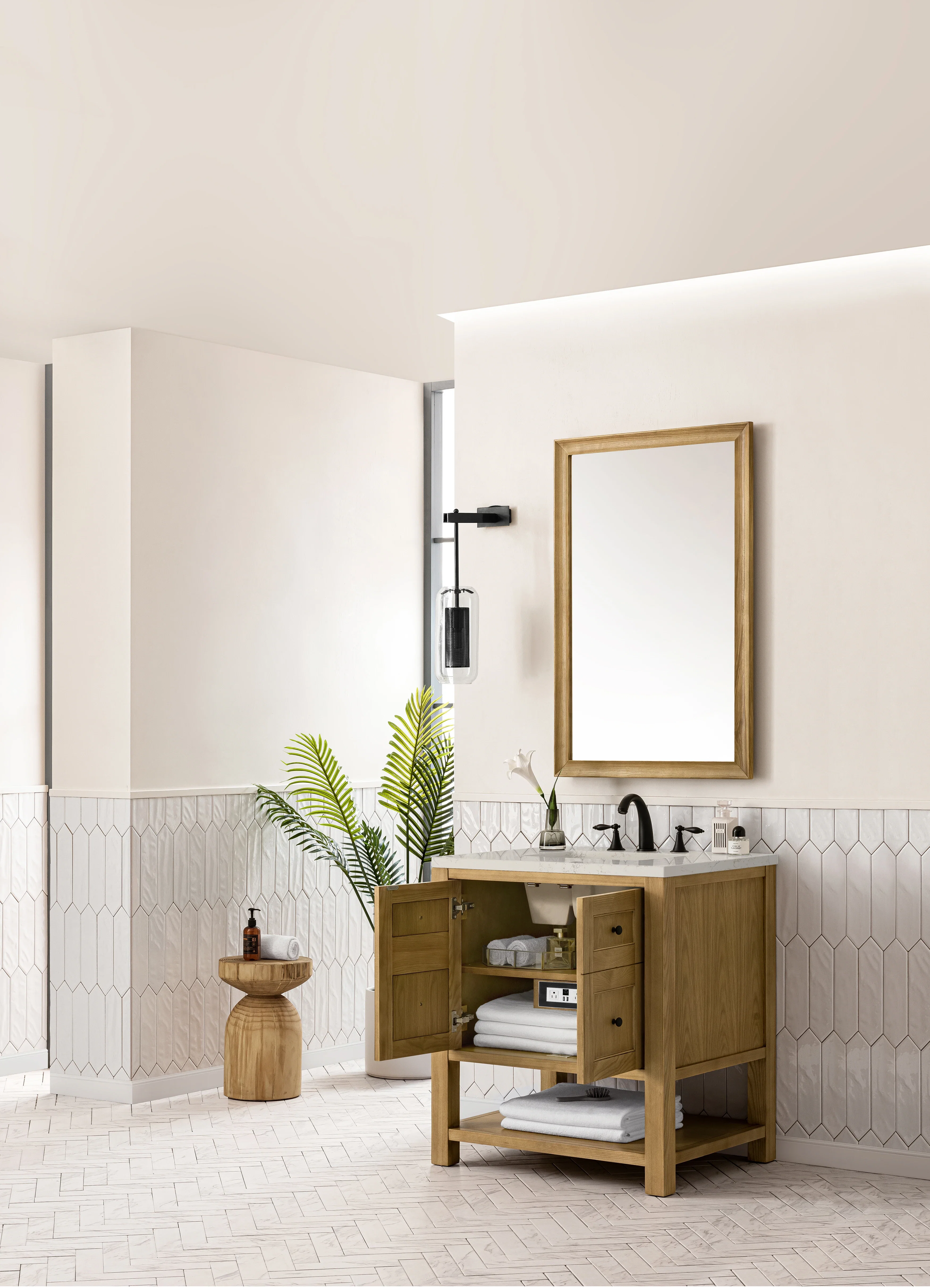 Breckenridge 30" Single Vanity, Light Natural Oak, w/ 3 CM Siberian Silestone Top
