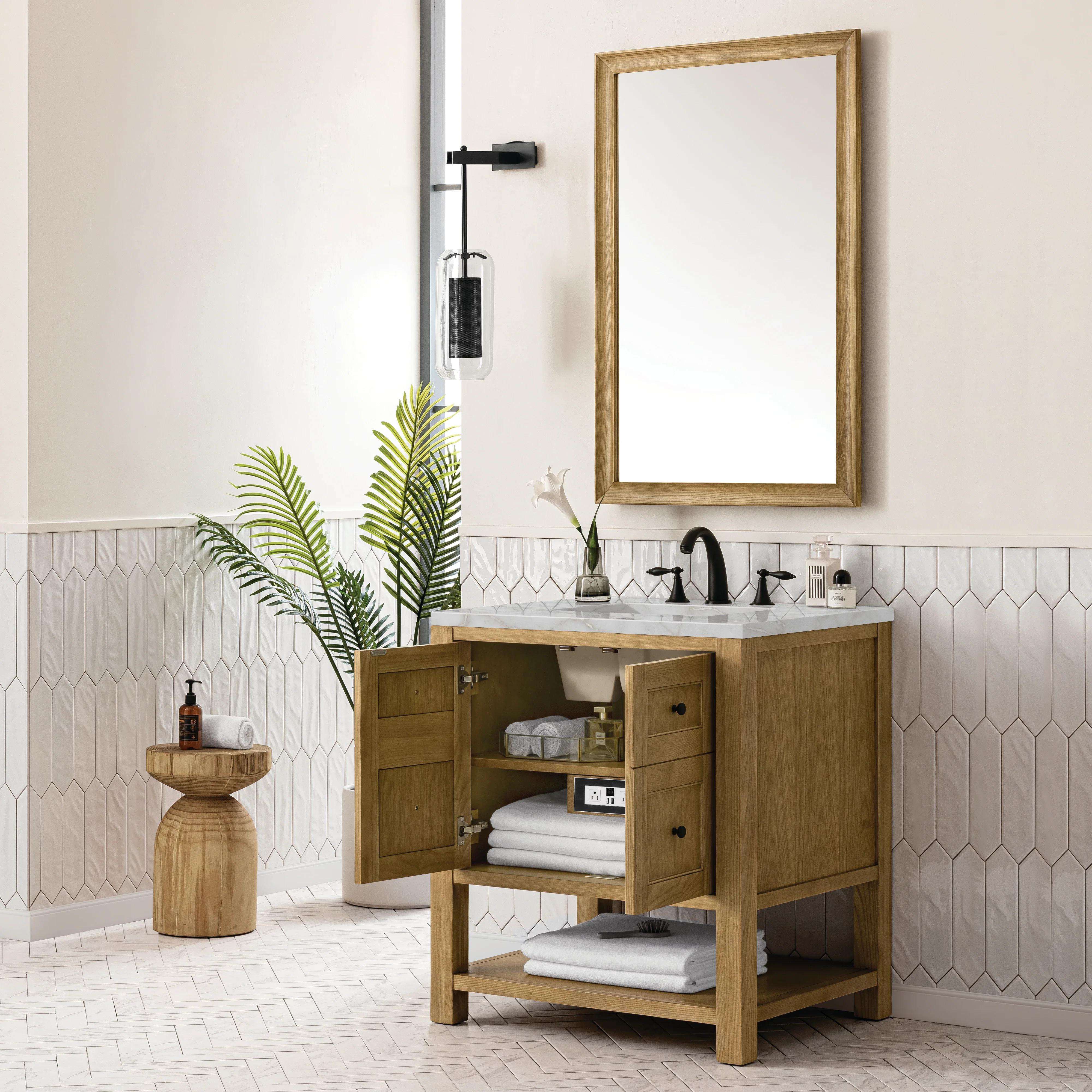 Breckenridge 30" Single Vanity, Light Natural Oak w/ 3 CM Victorian Silver Top