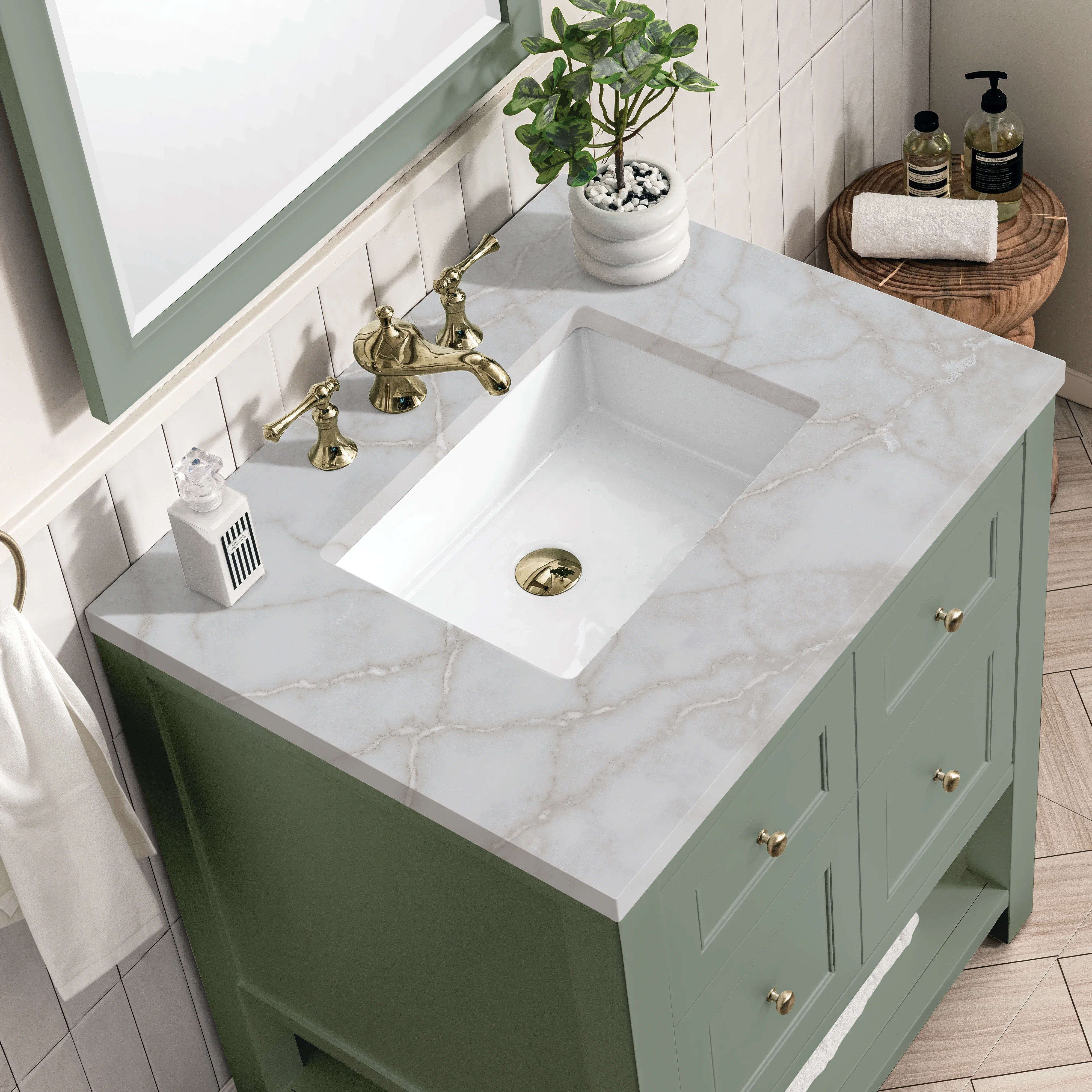 Breckenridge 30" Single Vanity, Smokey Celadon w/ 3 CM Victorian Silver Top