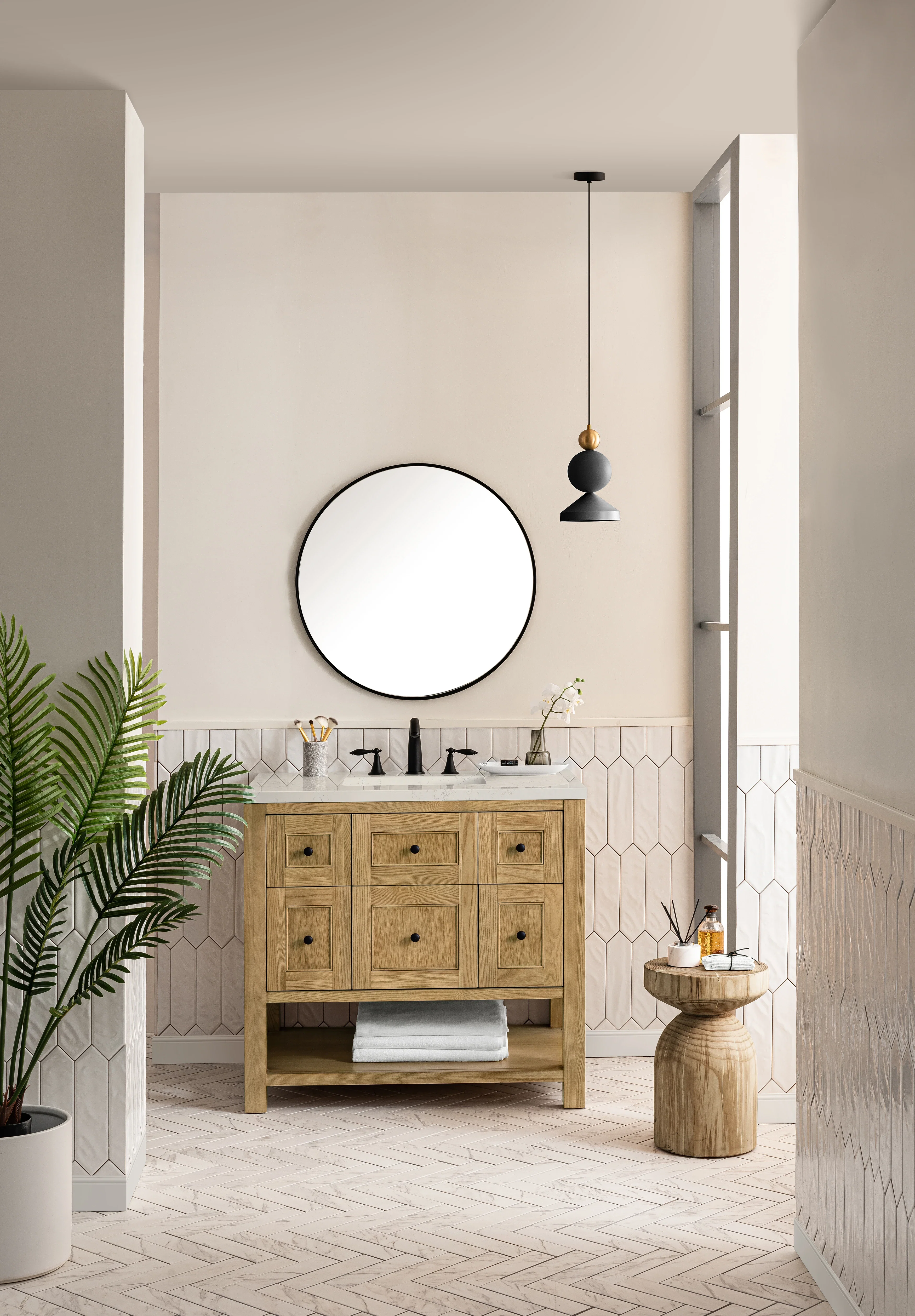 Breckenridge 36" Single Vanity, Light Natural Oak, w/ 3 CM Siberian Silestone Top
