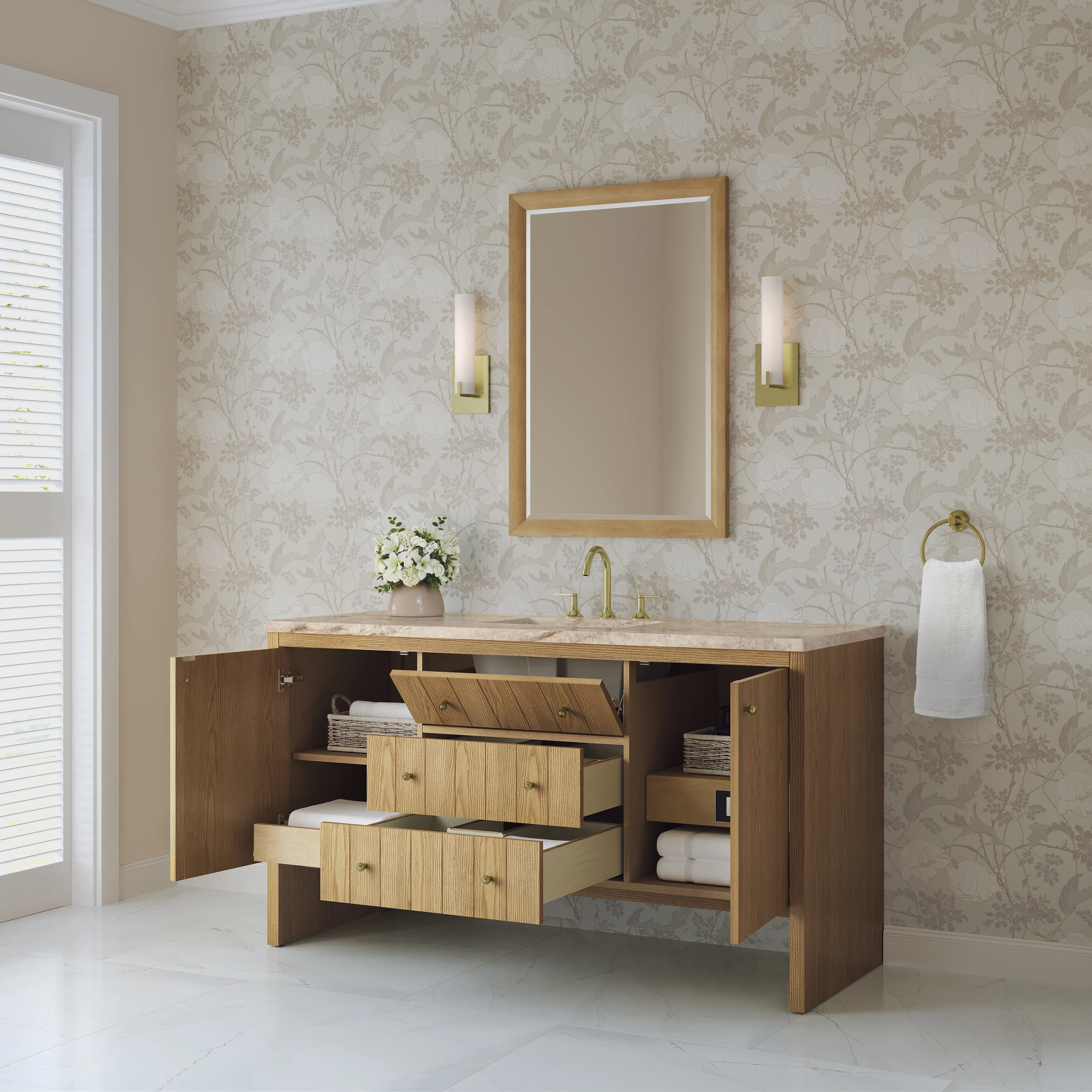 Hudson 60" Single Vanity, Light Natural Oak, w/ 3 CM Tajnar Eclos Top