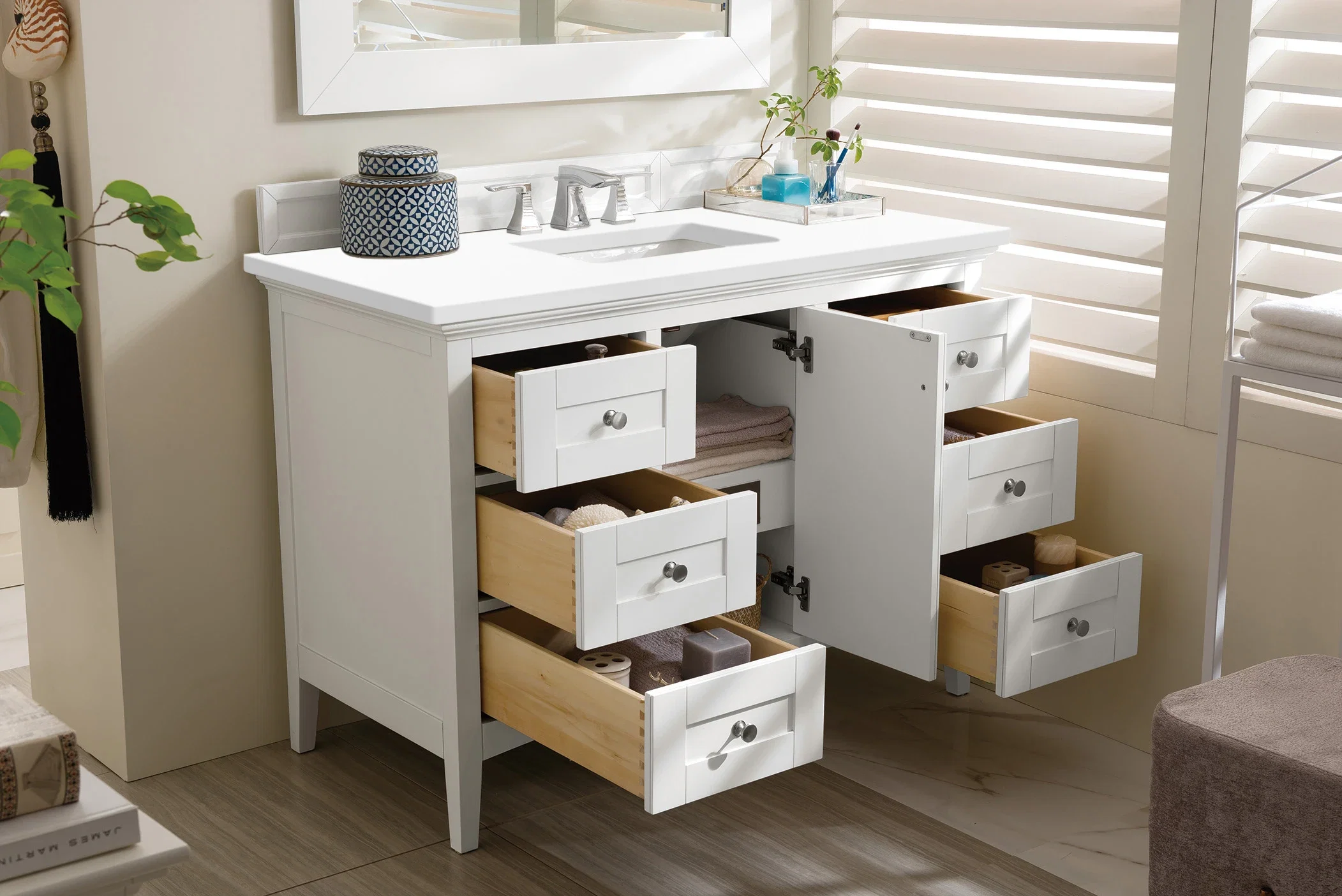 Palisades 48" Single Vanity, Bright White w/ 3 CM White Zeus Silestone Top