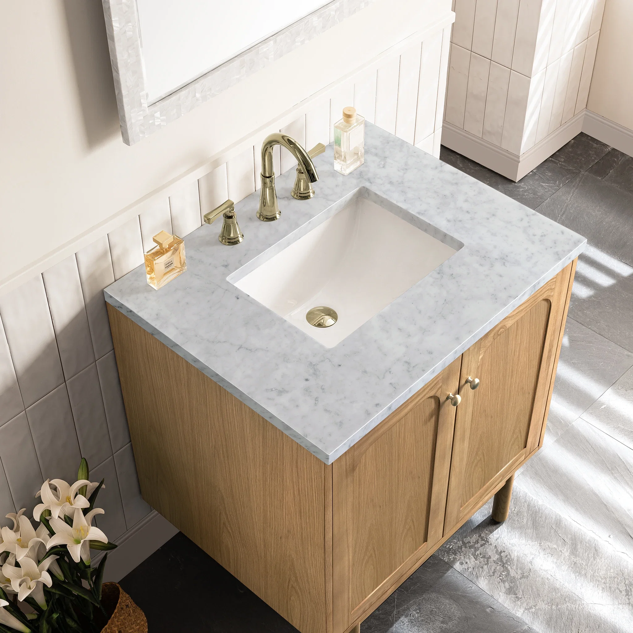 Laurent 30" Single Vanity, Light Natural Oak w/ 3 CM Carrara Marble Top
