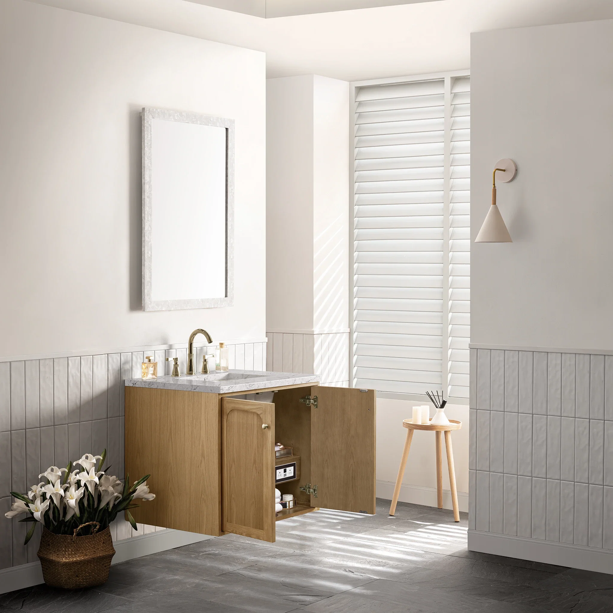 Laurent 30" Single Vanity, Light Natural Oak w/ 3 CM Eternal Jasmine Pearl Top