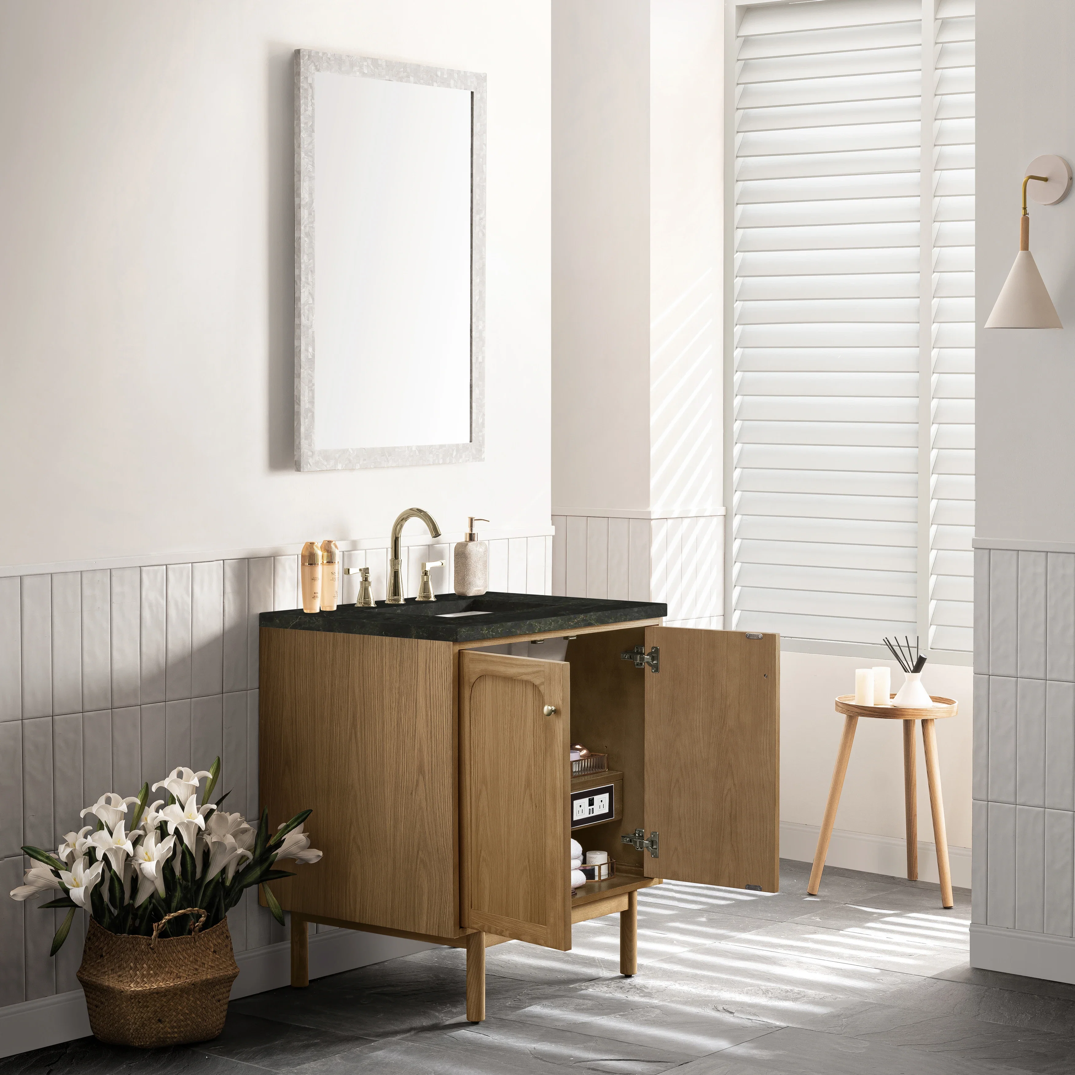 Laurent 30" Single Vanity, Light Natural Oak, w/ 3 CM Phantome Eclos Top