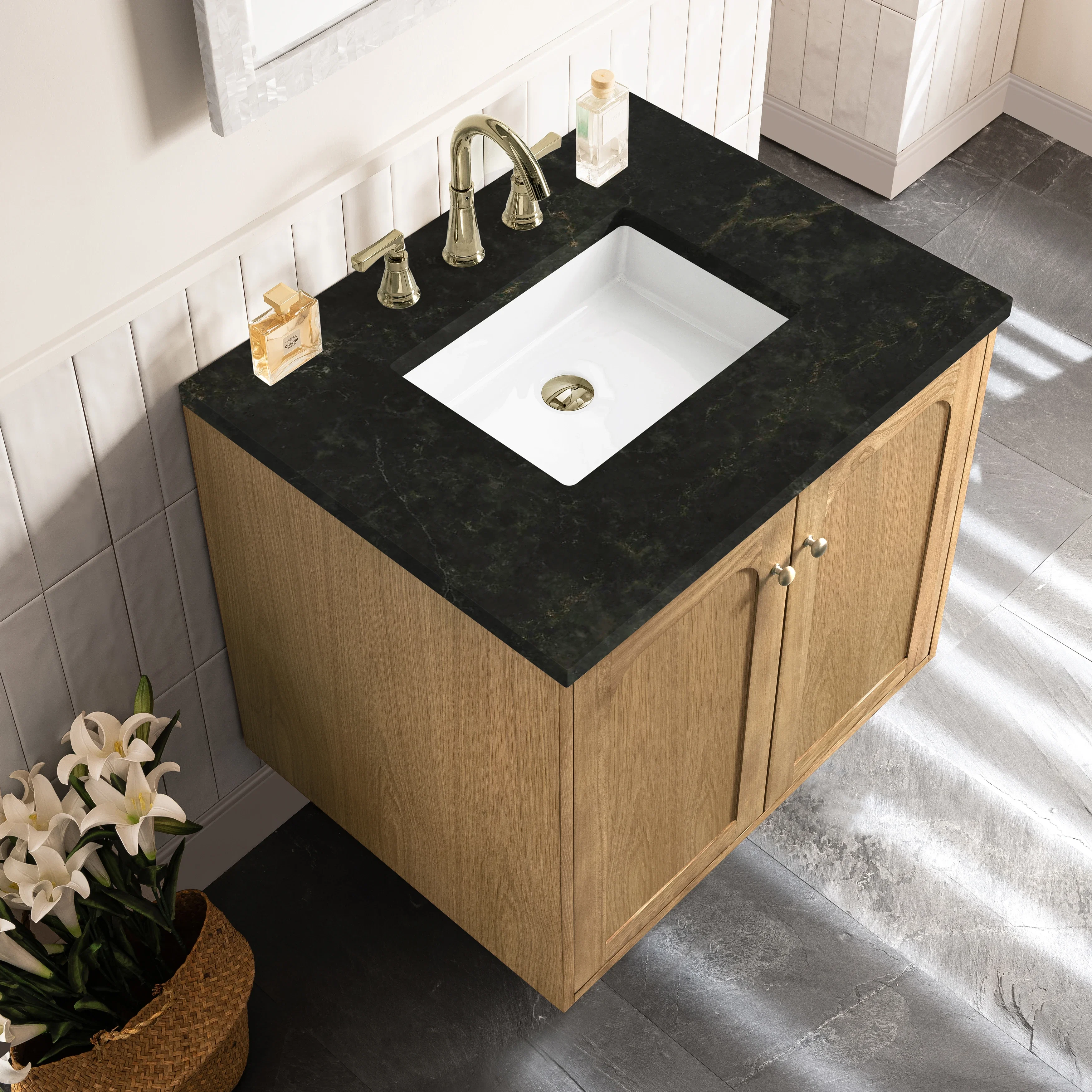 Laurent 30" Single Vanity, Light Natural Oak, w/ 3 CM Phantome Eclos Top