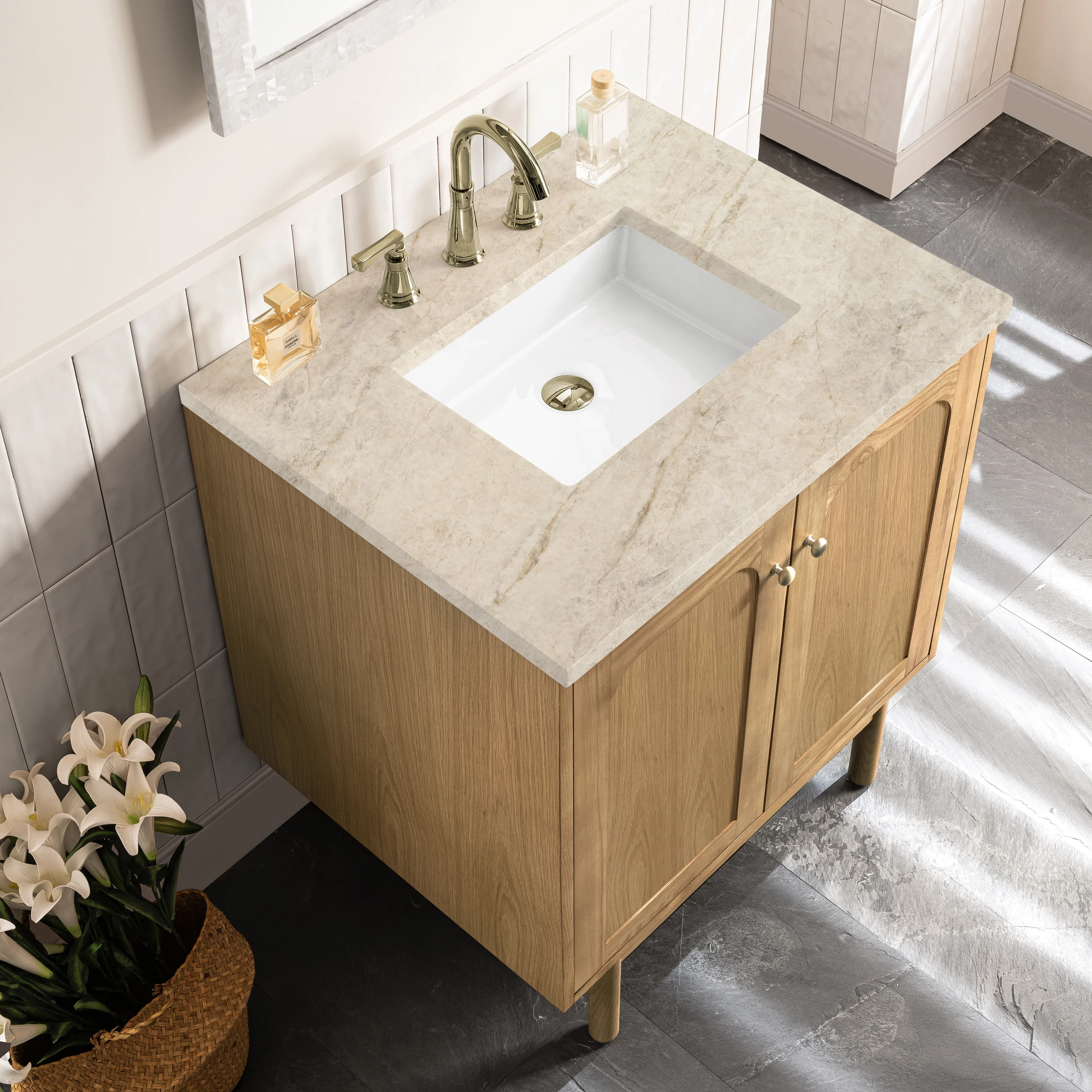 Laurent 30" Single Vanity, Light Natural Oak, w/ 3 CM Tajnar Eclos Top