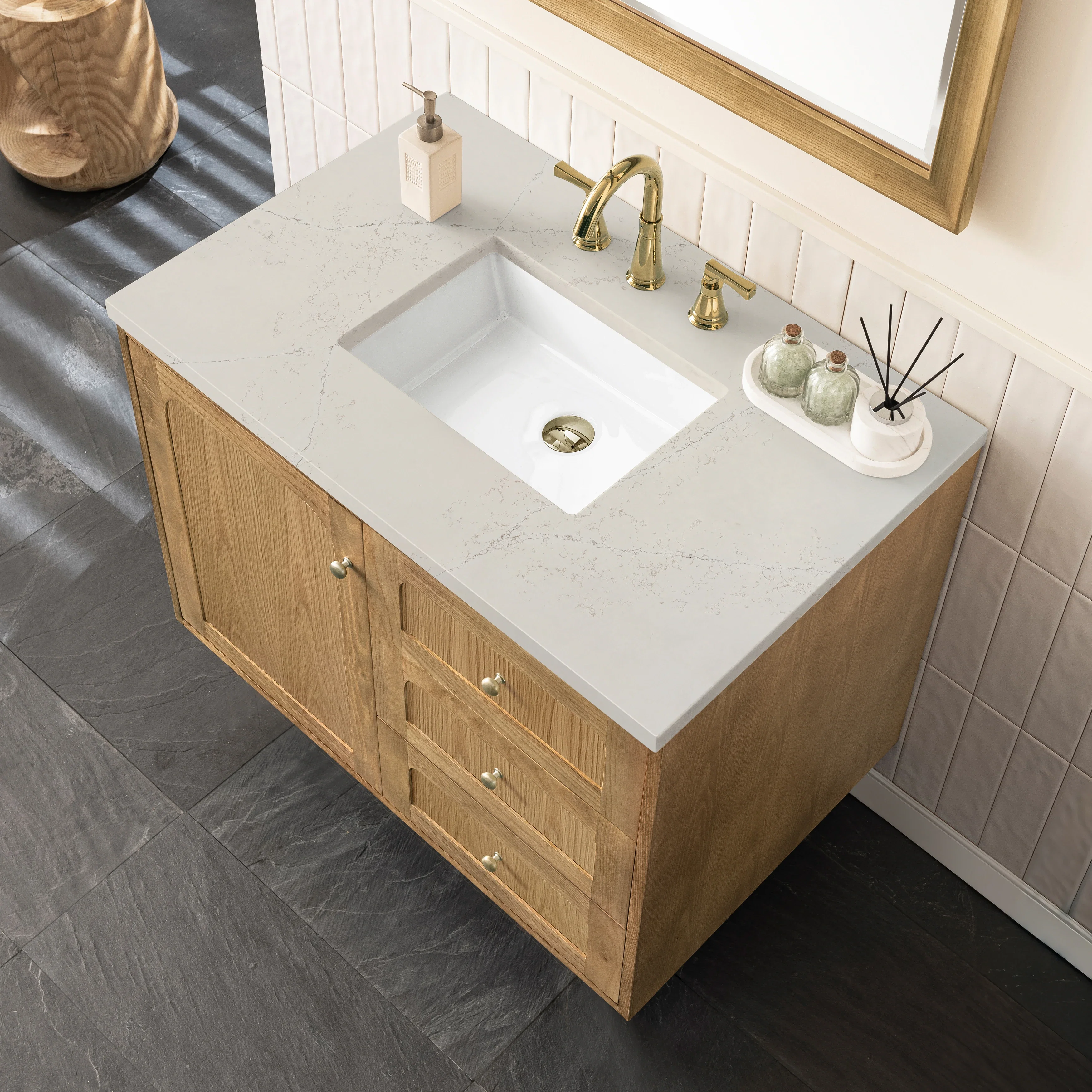Laurent 36" Single Vanity, Light Natural Oak, w/ 3 CM Siberian Silestone Top
