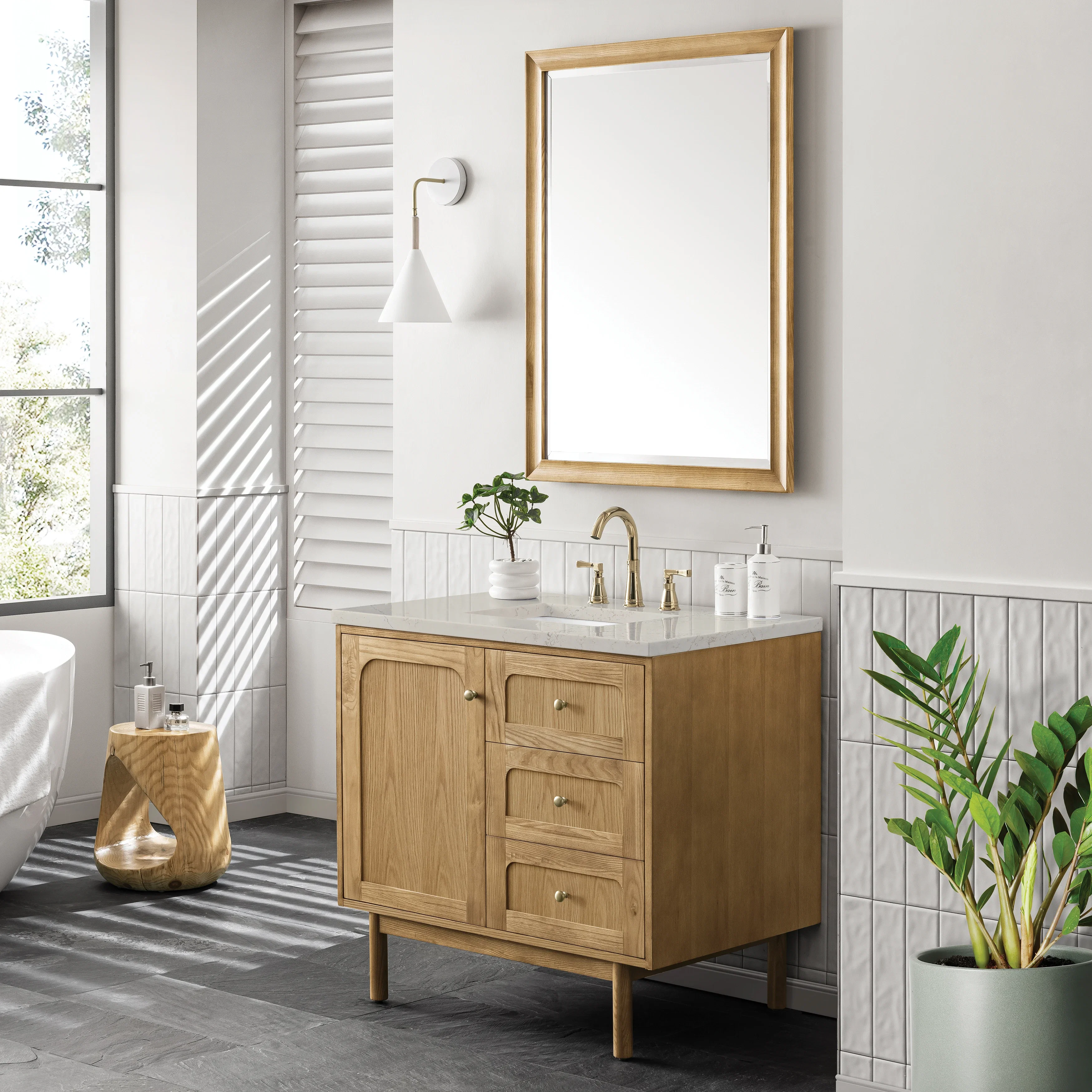 Laurent 36" Single Vanity, Light Natural Oak, w/ 3 CM Siberian Silestone Top