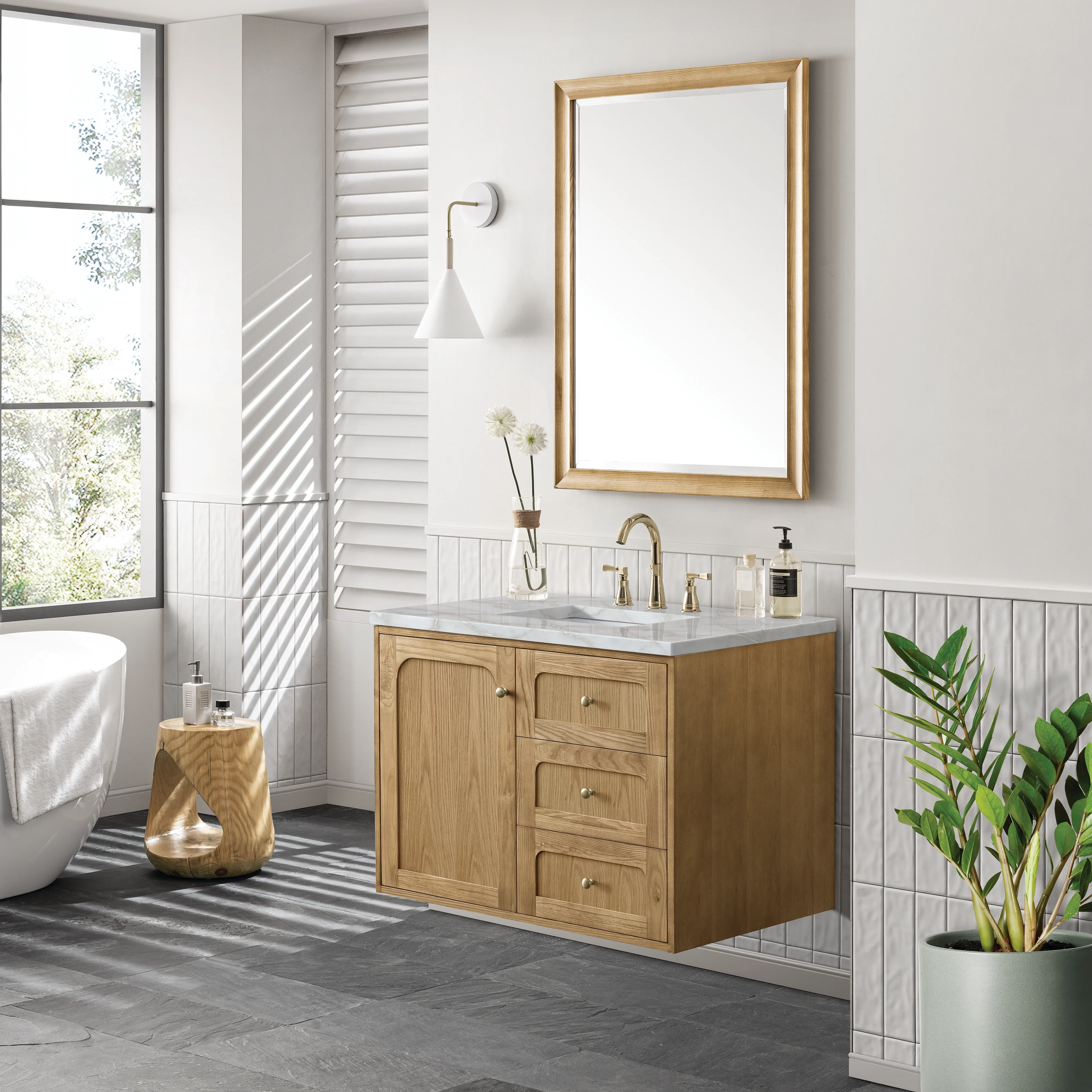 Laurent 36" Single Vanity, Light Natural Oak w/ 3 CM Victorian Silver Top