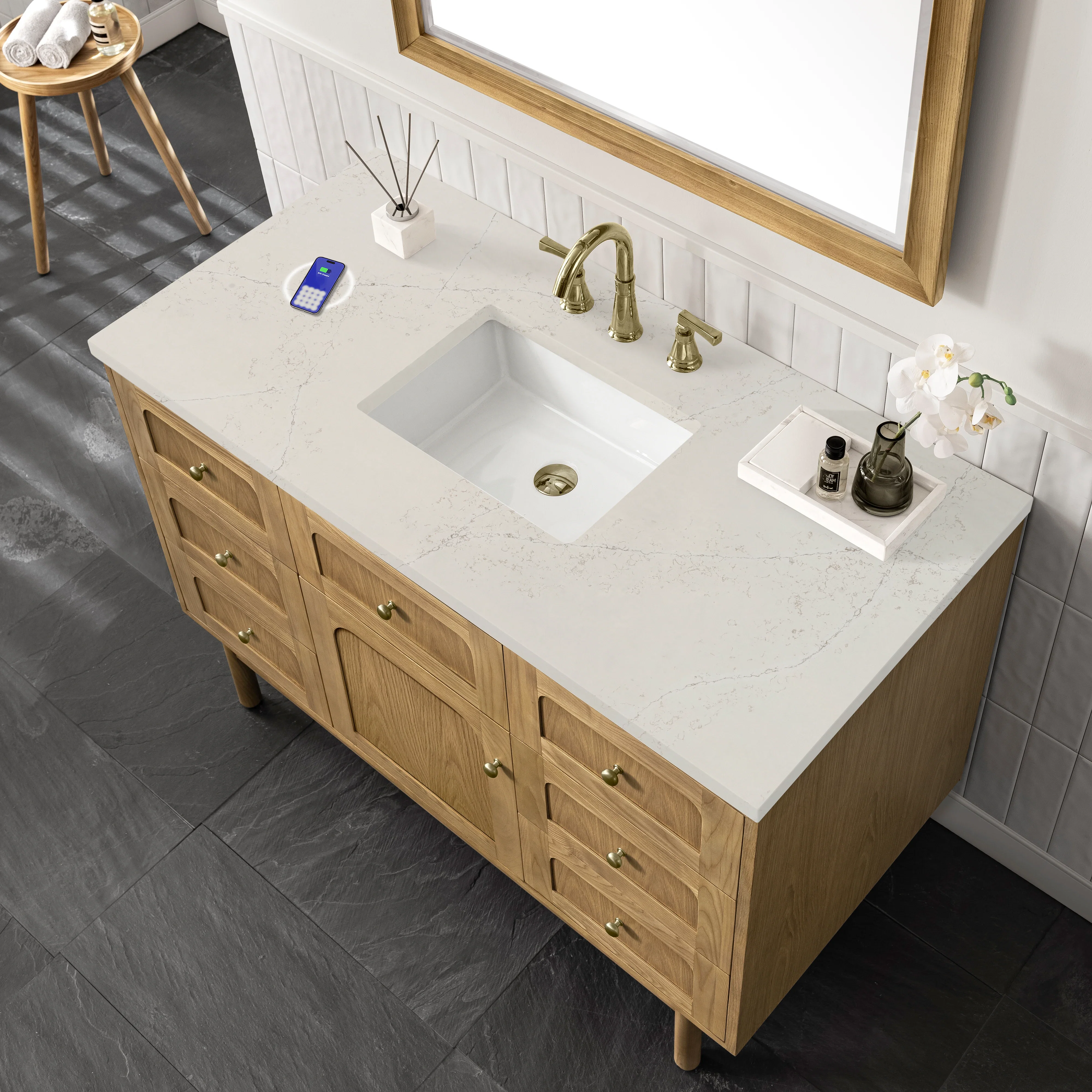 Laurent 48" Single Vanity, Light Natural Oak, w/ 3 CM Siberian Silestone Top w/FreePower Wireless Charger