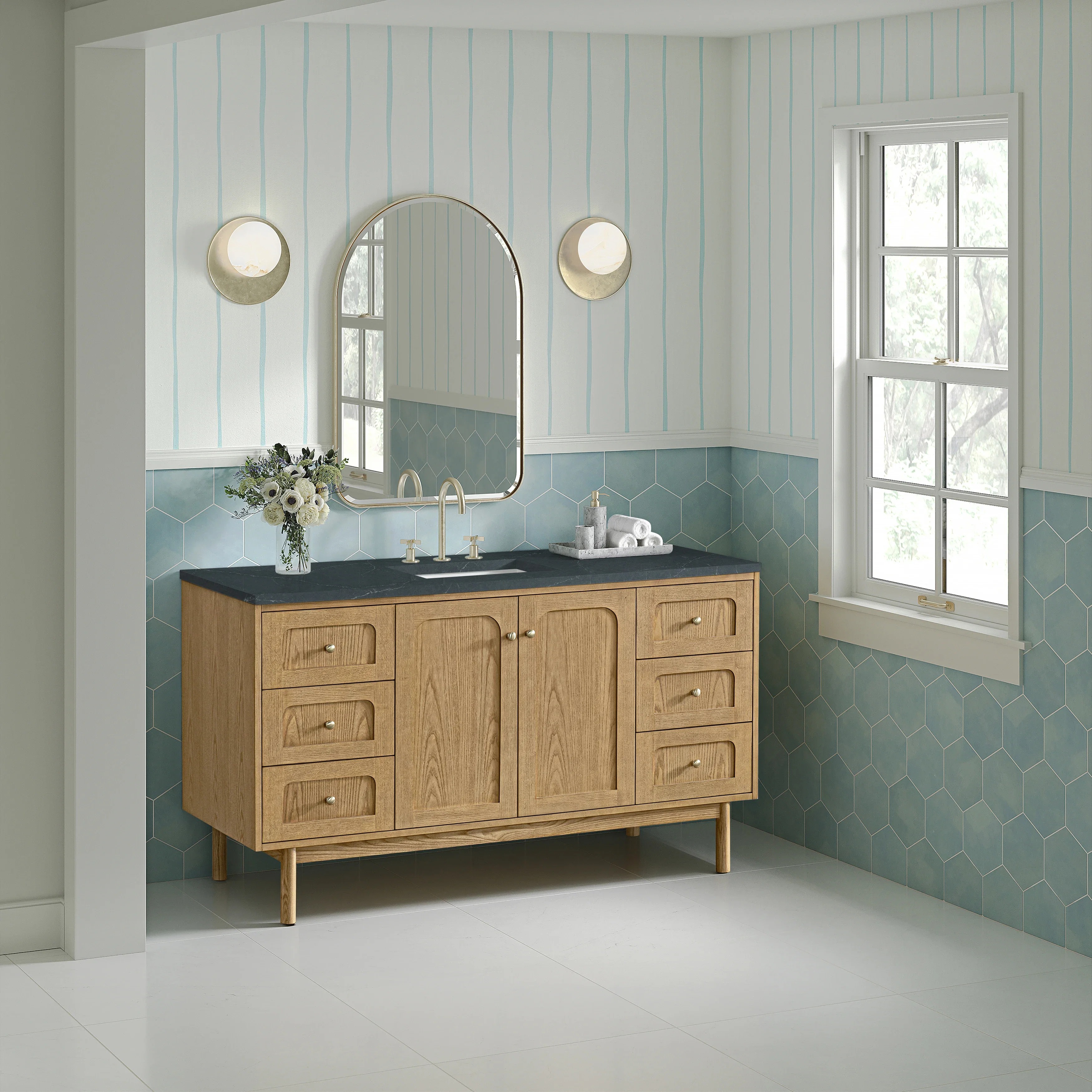 Laurent 60" Single Vanity, Light Natural Oak, w/ 3 CM Charcoal Soapstone Quartz Top