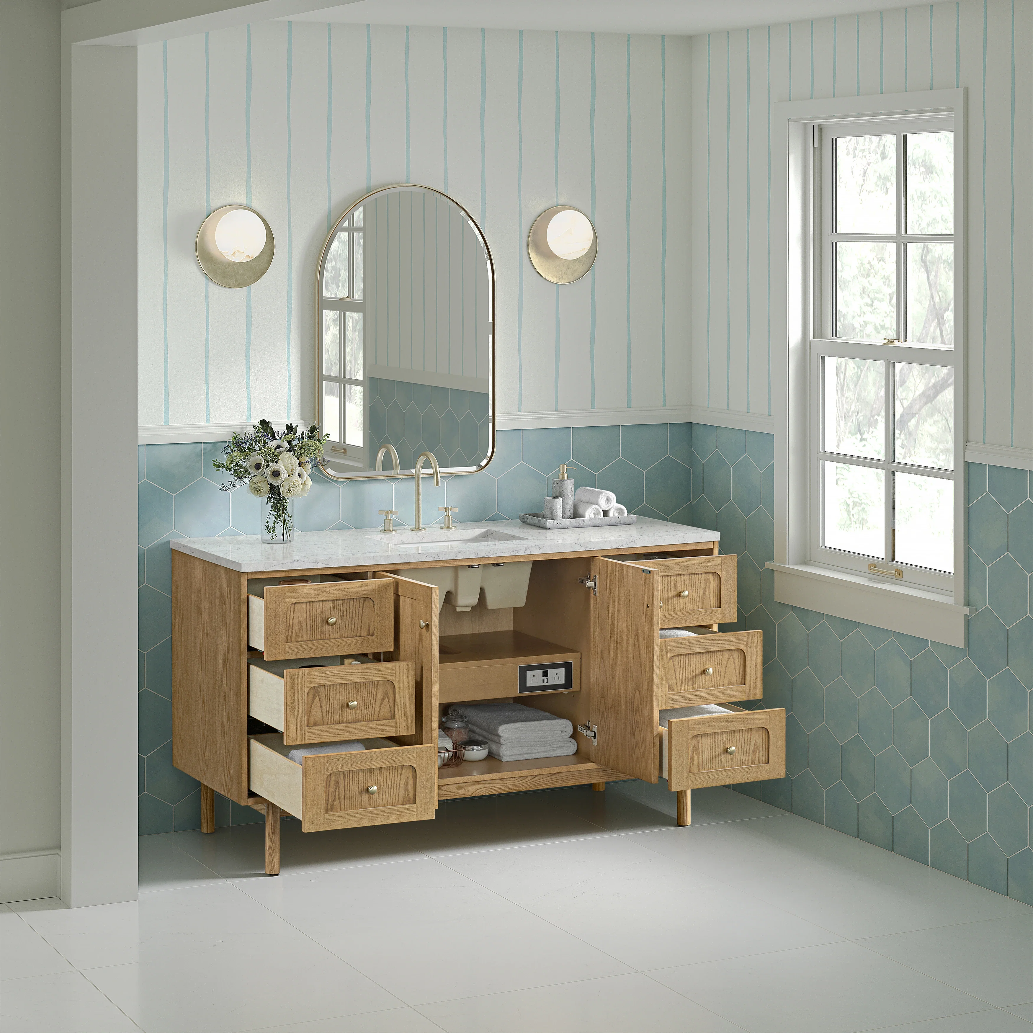 Laurent 60" Single Vanity, Light Natural Oak, w/ 3 CM Eternal Jasmine Pearl Quartz Top