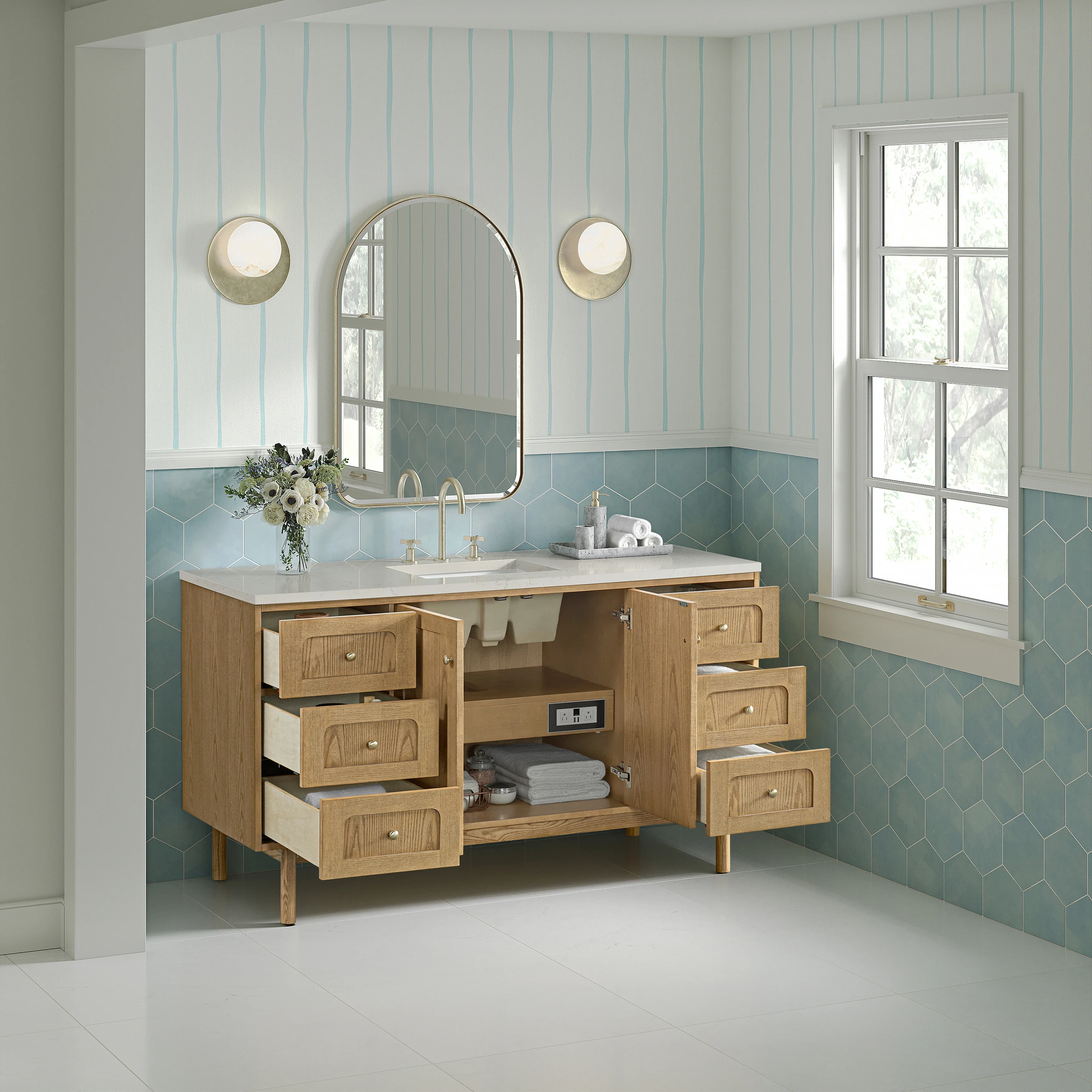 Laurent 60" Single Vanity, Light Natural Oak, w/ 3 CM Siberian Silestone Top w/FreePower Wireless Charger