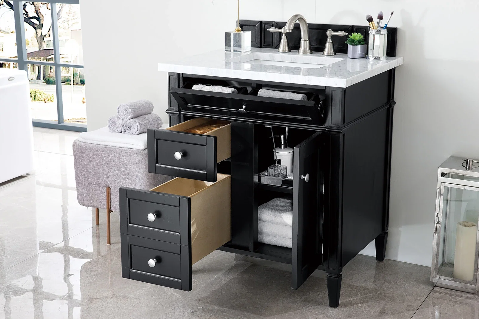 Brittany 30" Single Vanity, Black Onyx w/ 3 CM Carrara Marble Top