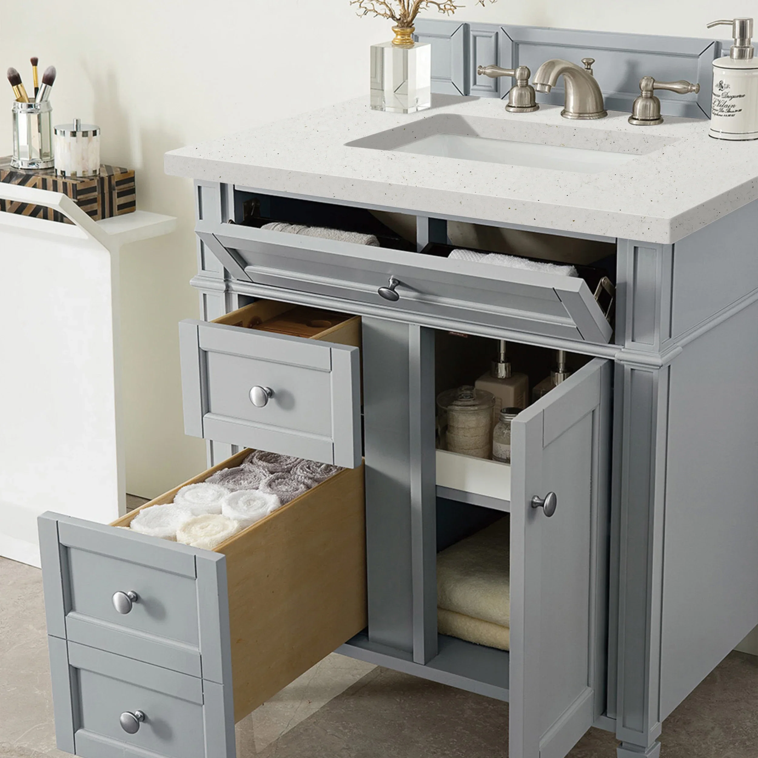 Brittany 30" Single Vanity, Urban Gray, w/ 3 CM Lime Delight Silestone Top