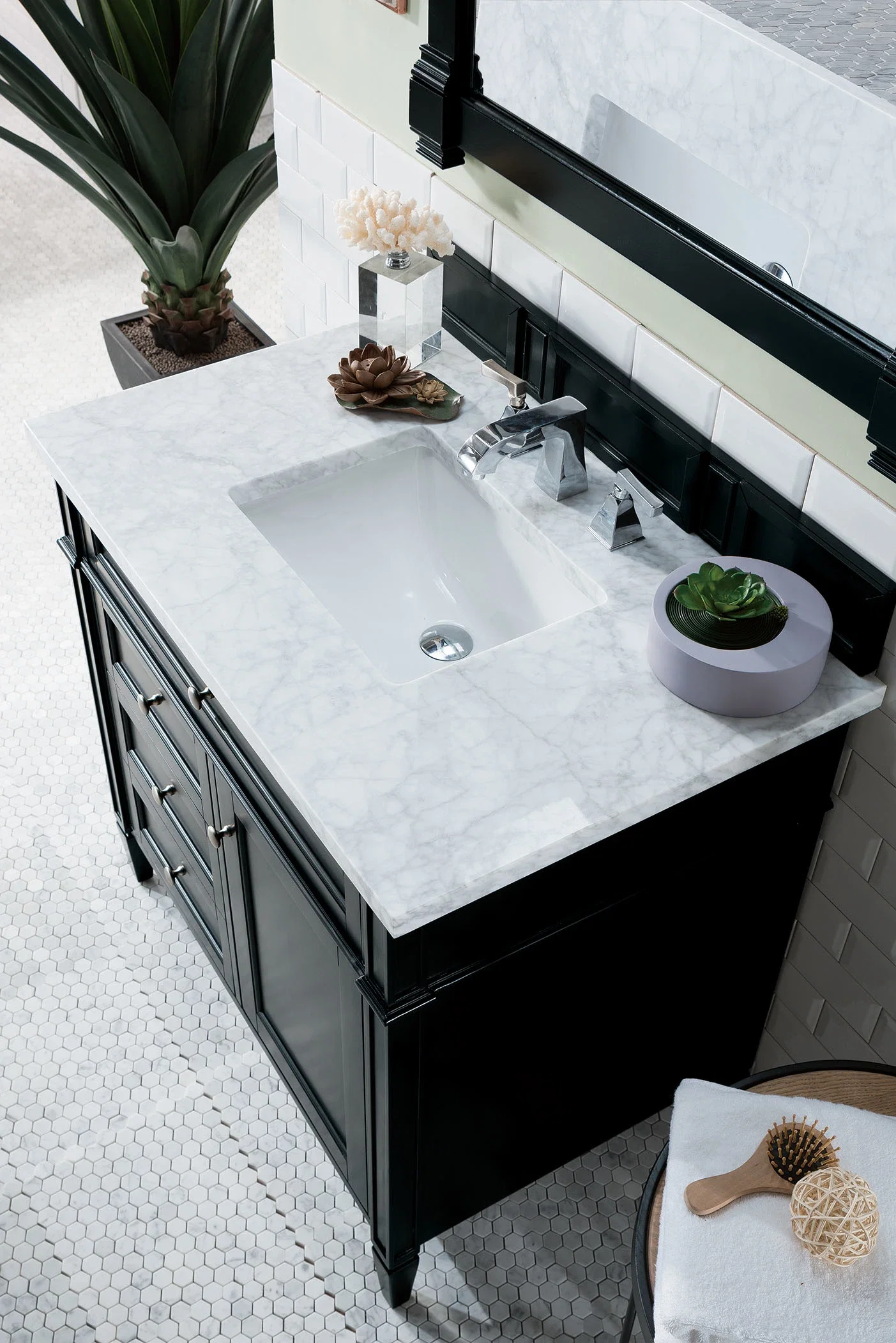 Brittany 36" Single Vanity, Black Onyx w/ 3 CM Carrara Marble Top