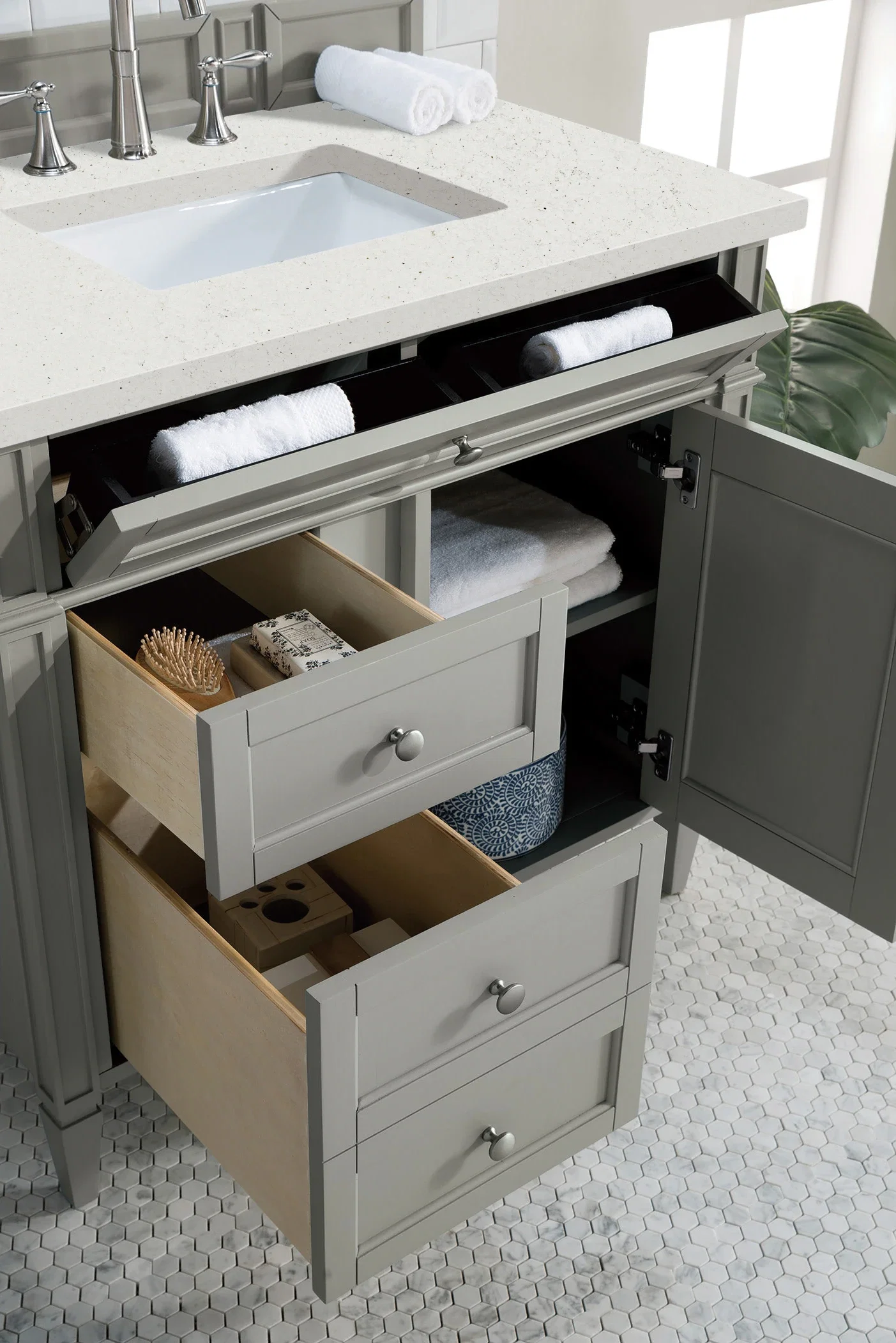 Brittany 36" Single Vanity, Urban Gray w/ 3 CM Lime Delight Silestone Top