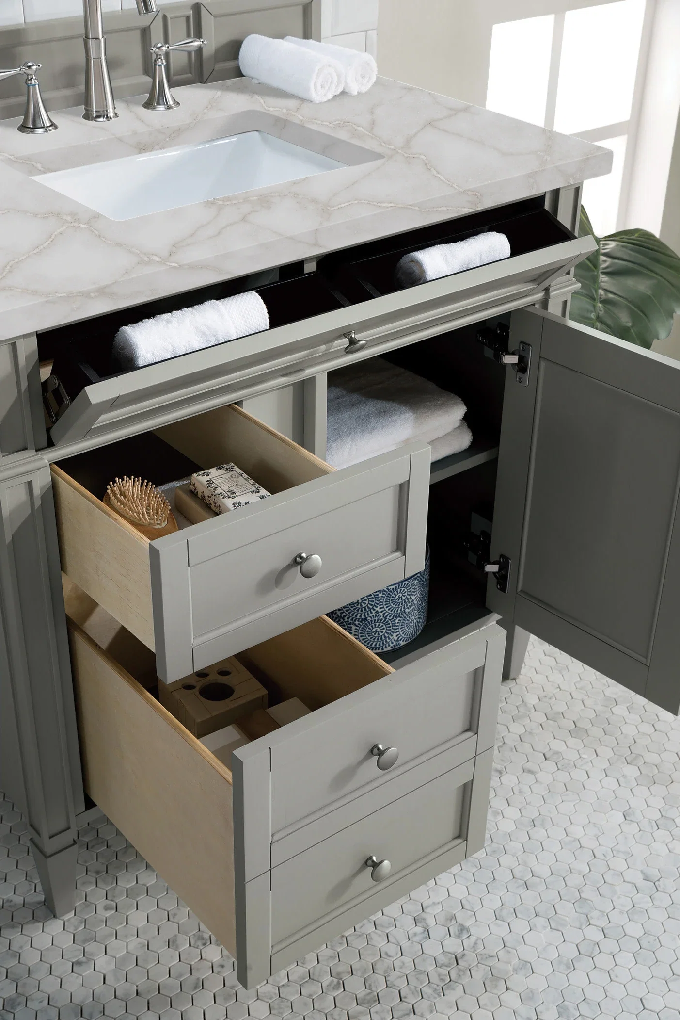 Brittany 36" Single Vanity, Urban Gray w/ 3 CM Victorian Silver Silestone Top