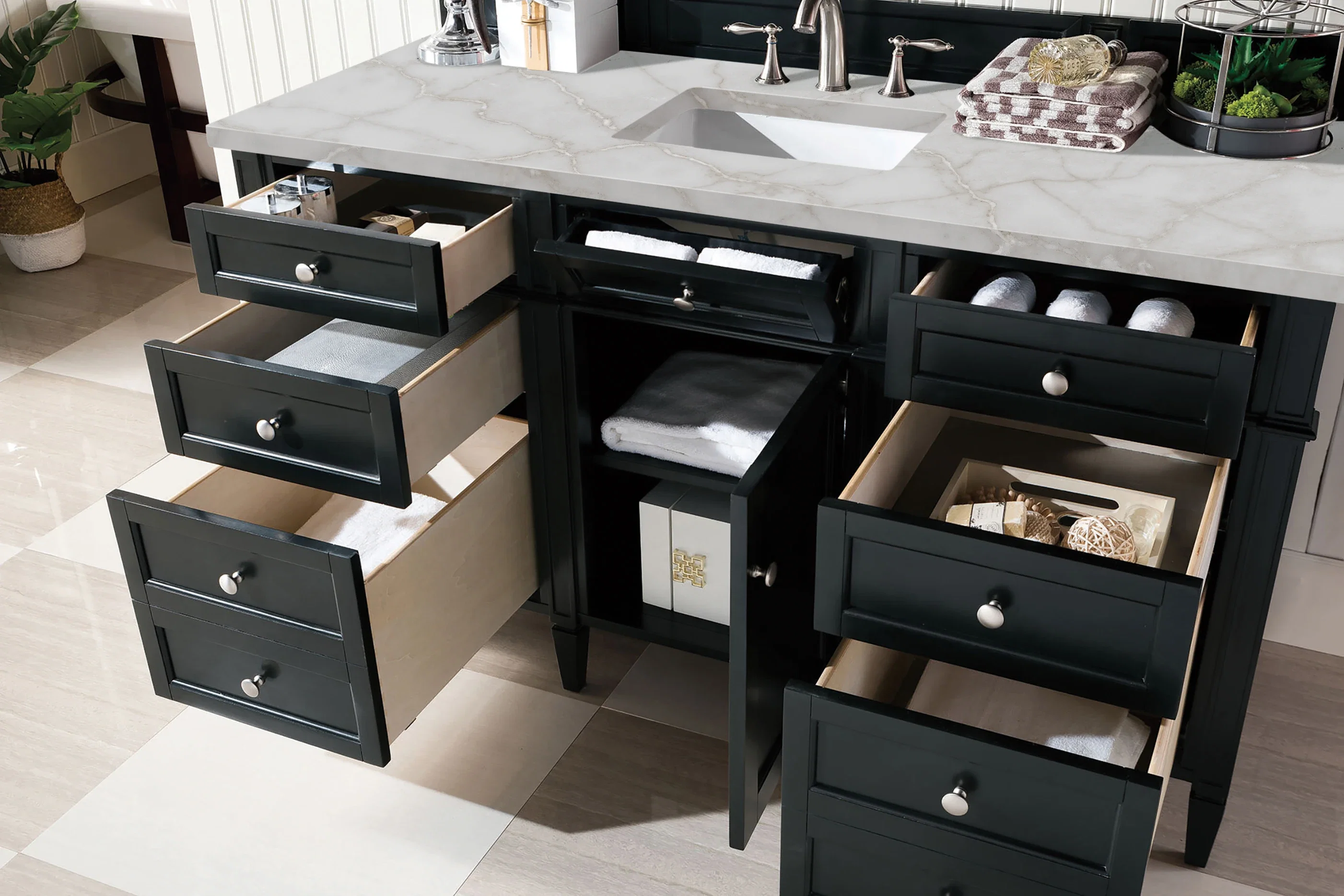 Brittany 60" Single Vanity, Black Onyx w/ 3 CM Victorian Silver Silestone Top w/FreePower Wireless Charger