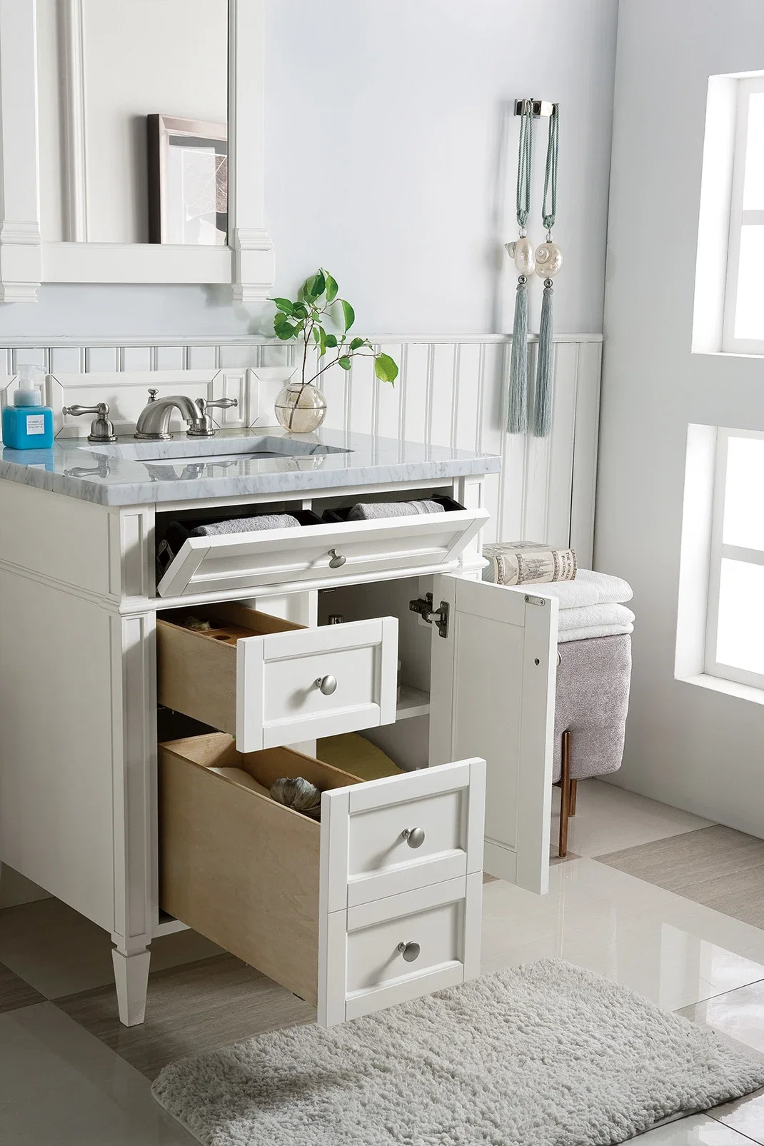 Brittany 30" Single Vanity, Bright White w/ 3 CM Carrara Marble Top
