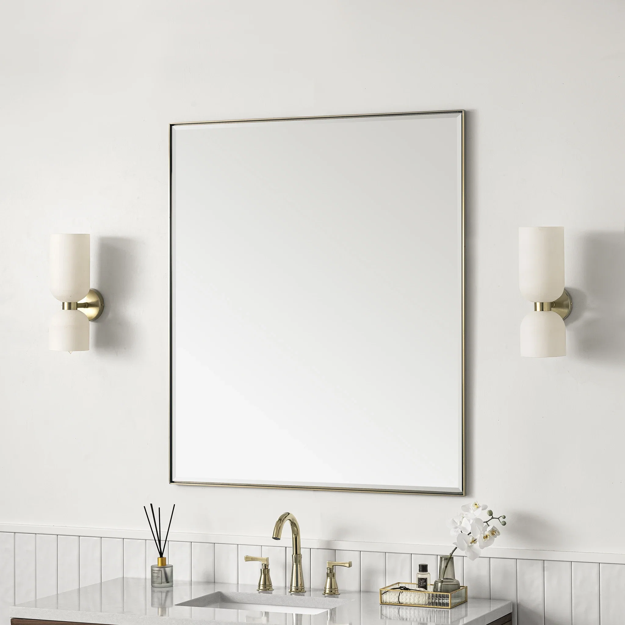 Rohe 36" Rectangular Mirror, Champagne Brass