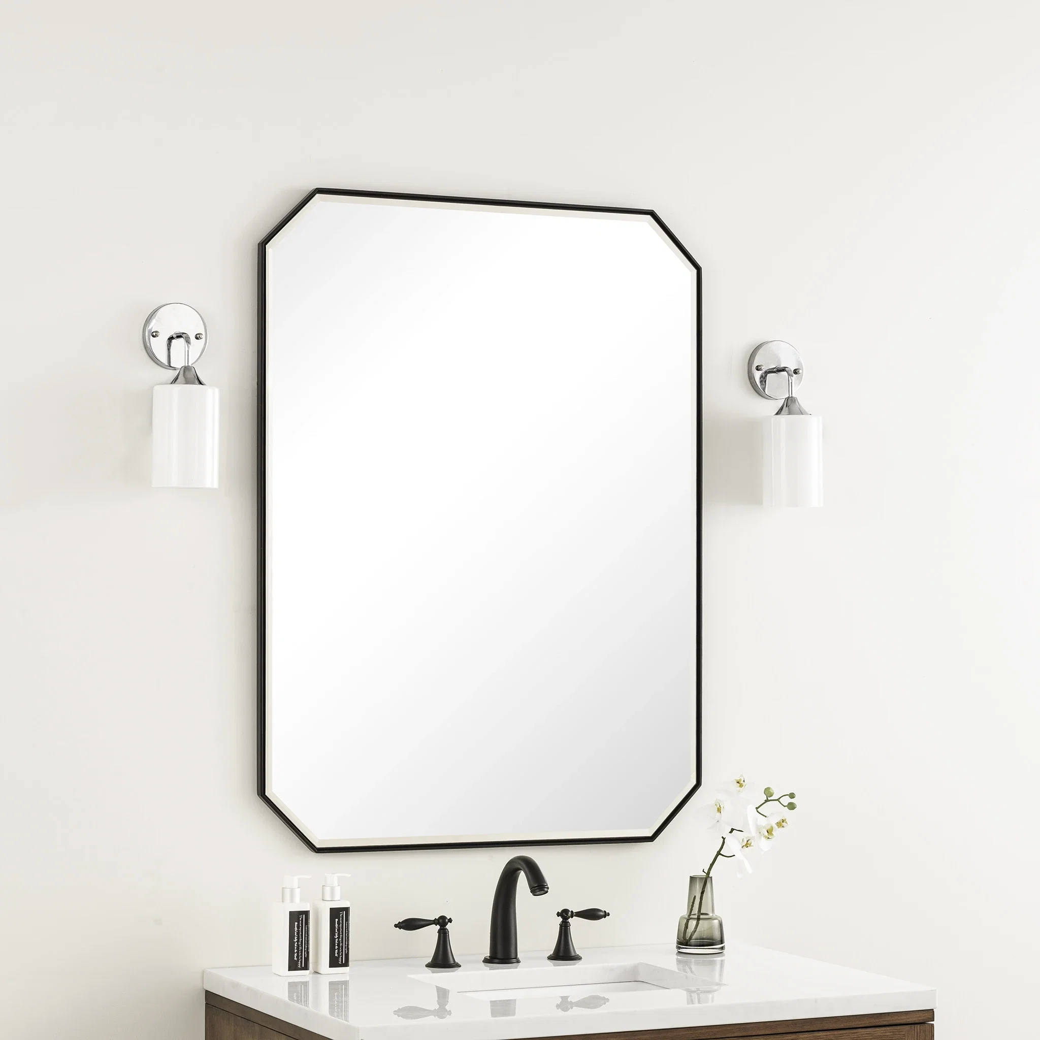 Rohe 30" Octagonal Mirror, Matte Black