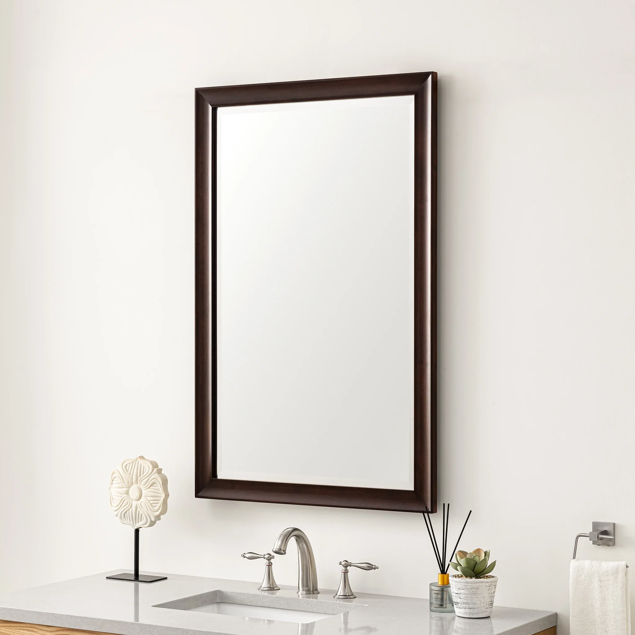 Glenbrooke 26" Mirror, Burnished Mahogany