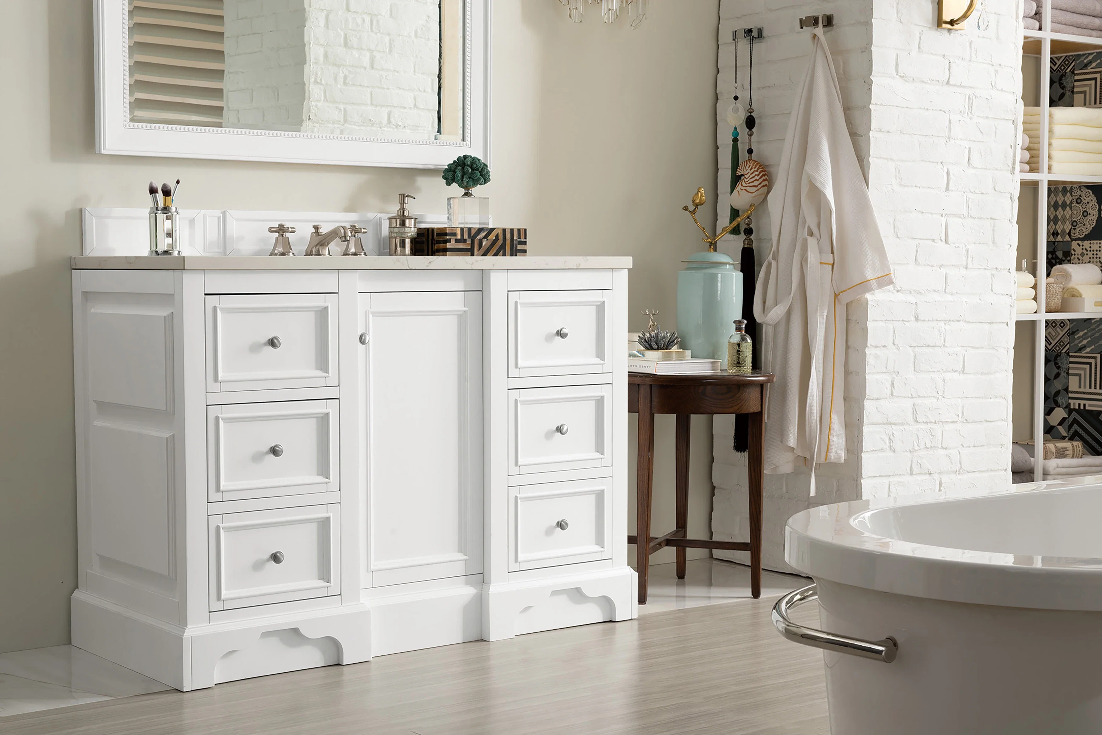 De Soto 48" Single Vanity, Bright White, w/ 3 CM Siberian Silestone Top