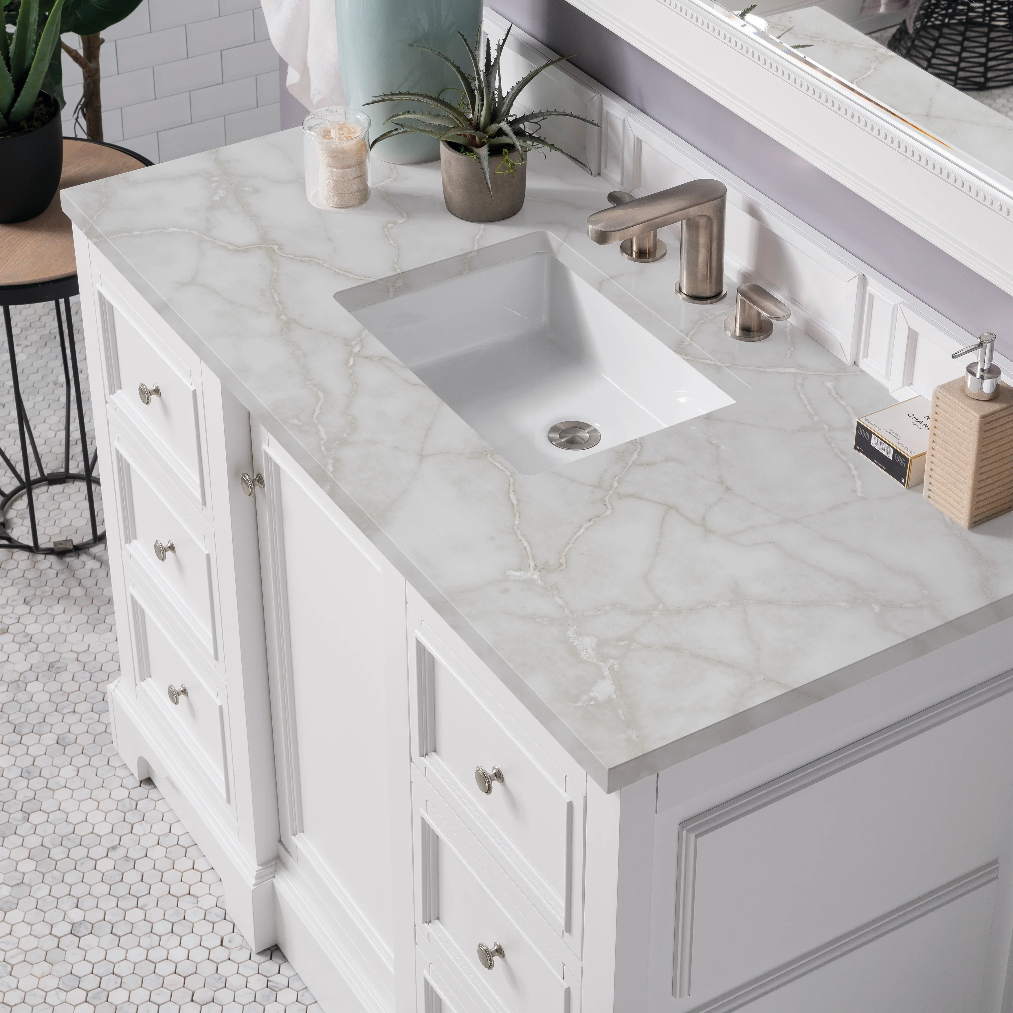 De Soto 48" Single Vanity, Bright White w/ 3 CM Victorian Silver Silestone Top
