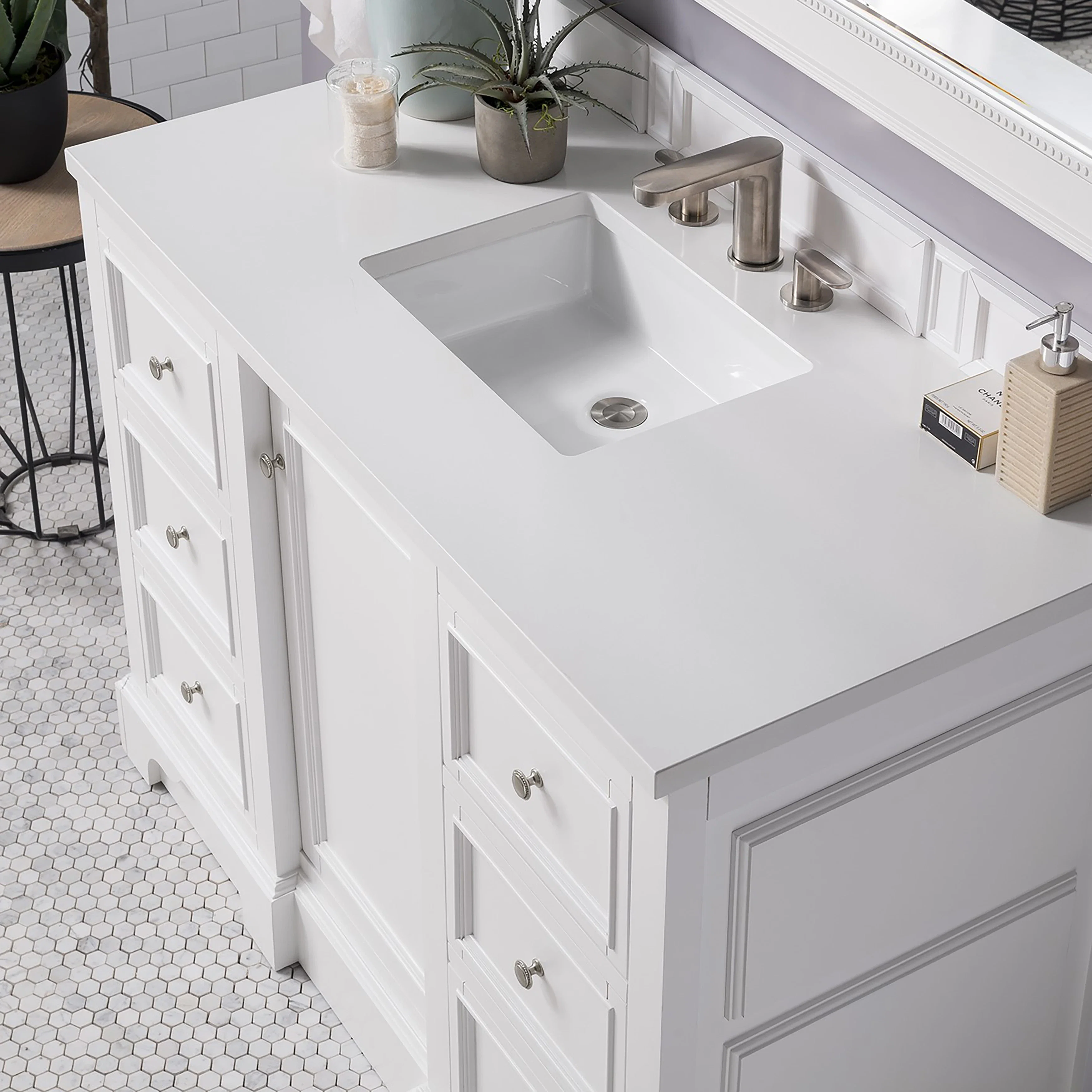 De Soto 48" Single Vanity, Bright White w/ 3 CM White Zeus Silestone Top