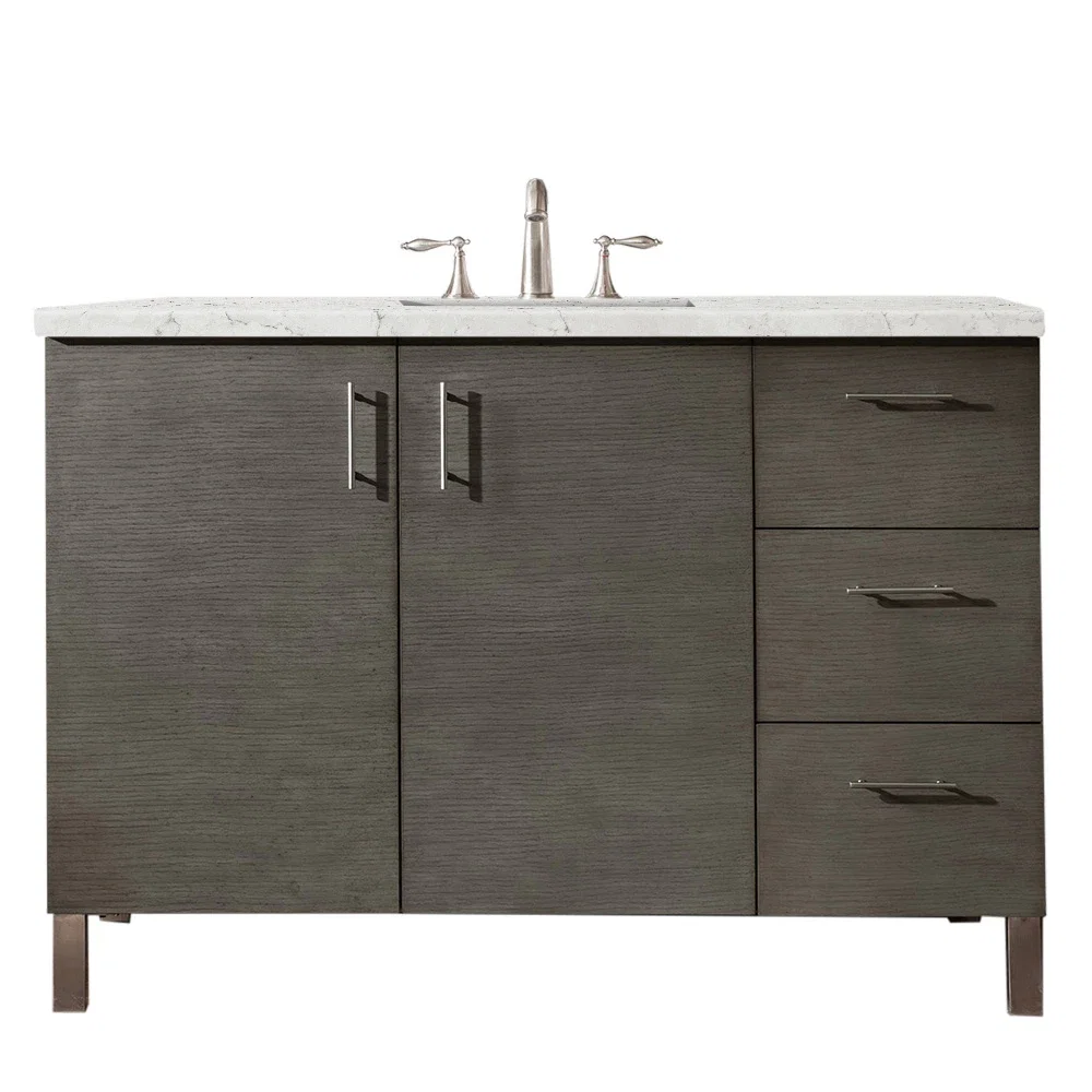 Metropolitan 48" Single Vanity, Silver Oak w/ 3 CM Eternal Jasmine Pearl Silestone Top