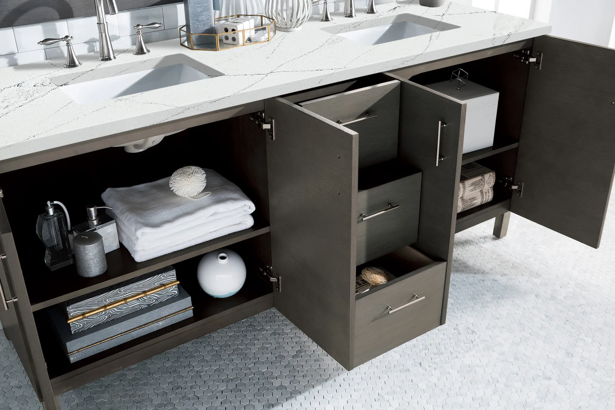 Metropolitan 72" Double Vanity, Silver Oak w/ 3 CM Ethereal Noctis Silestone Top