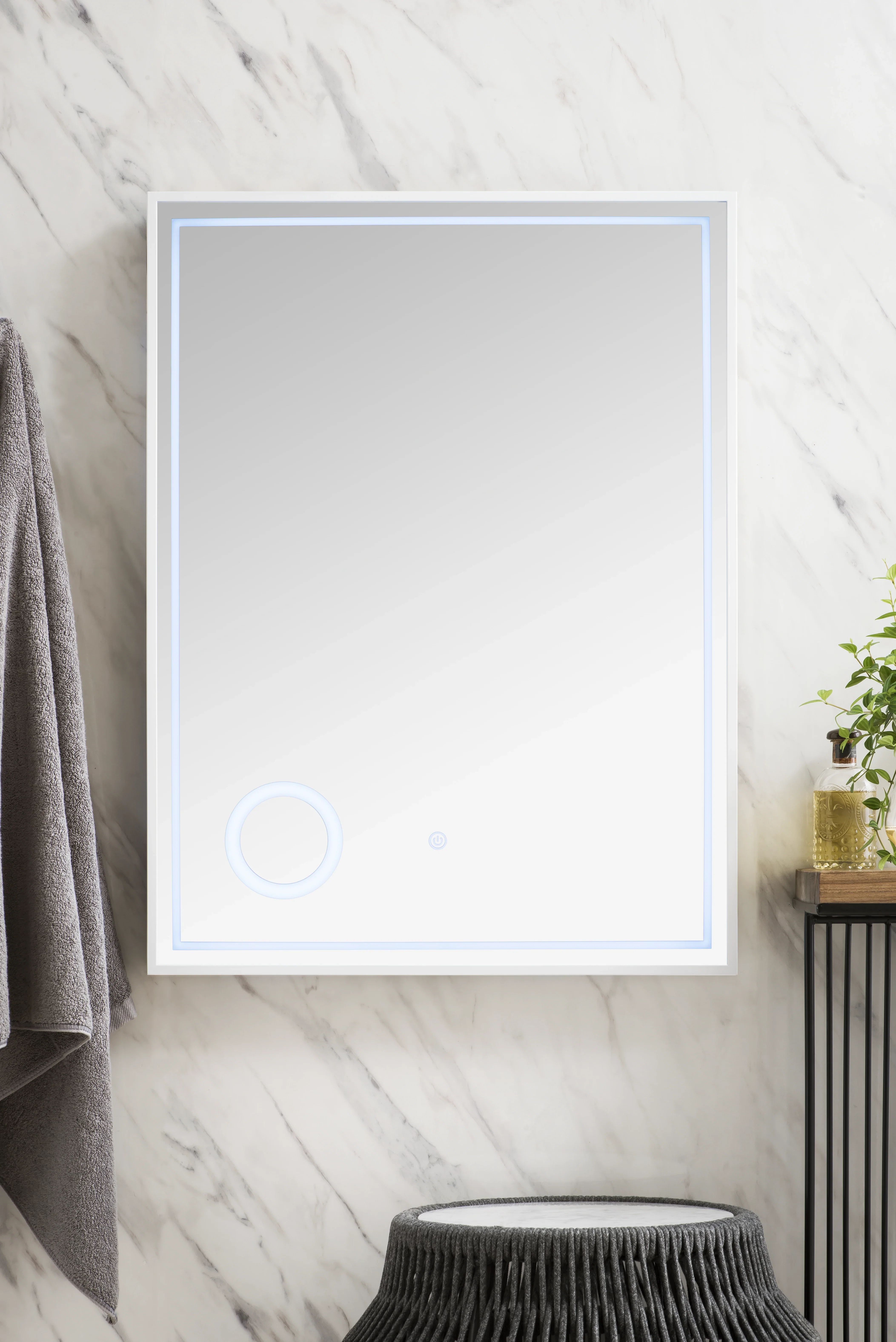 Tampa 23.6" Mirror, Glossy White