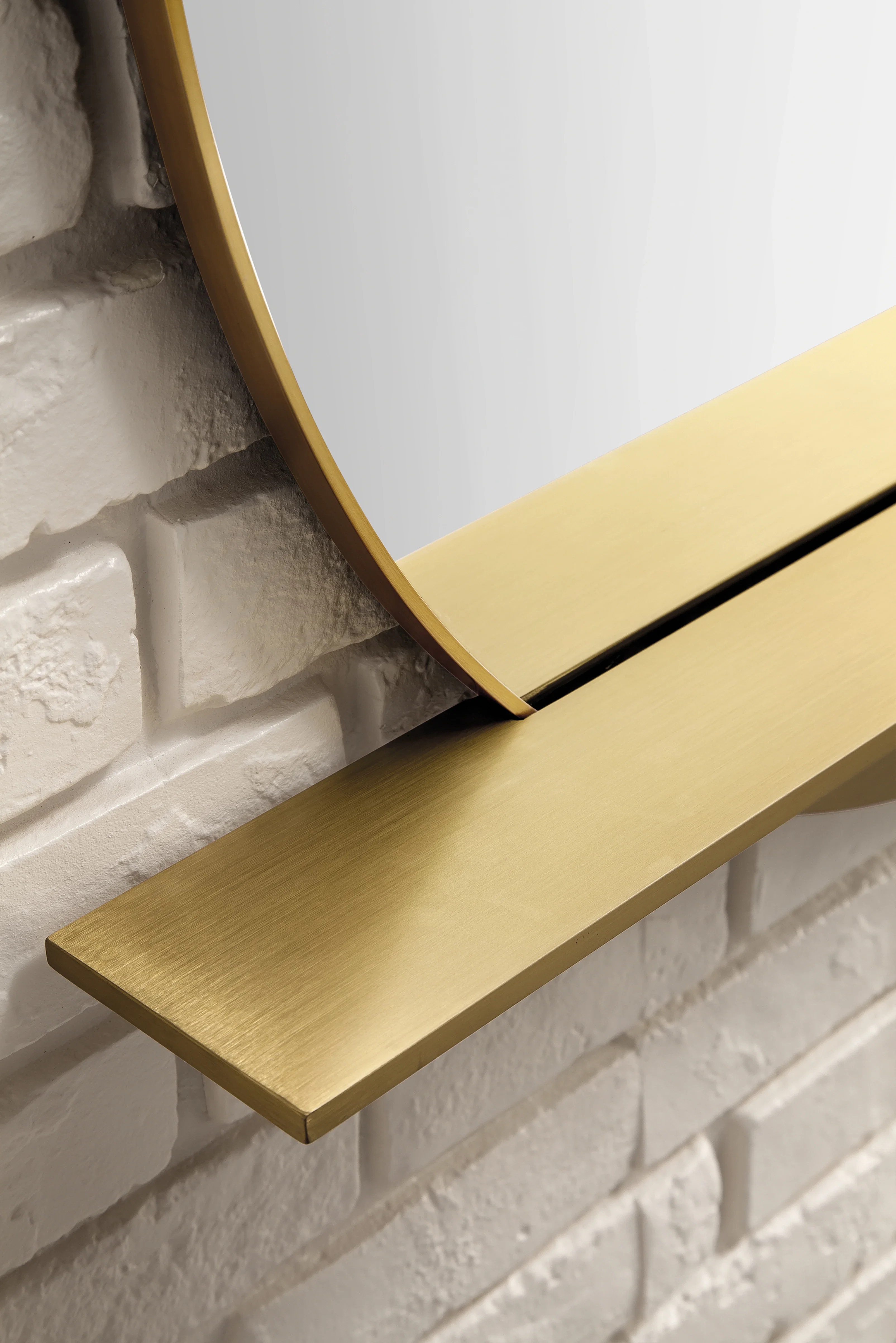 Platform 36" Mirror, Radiant Gold