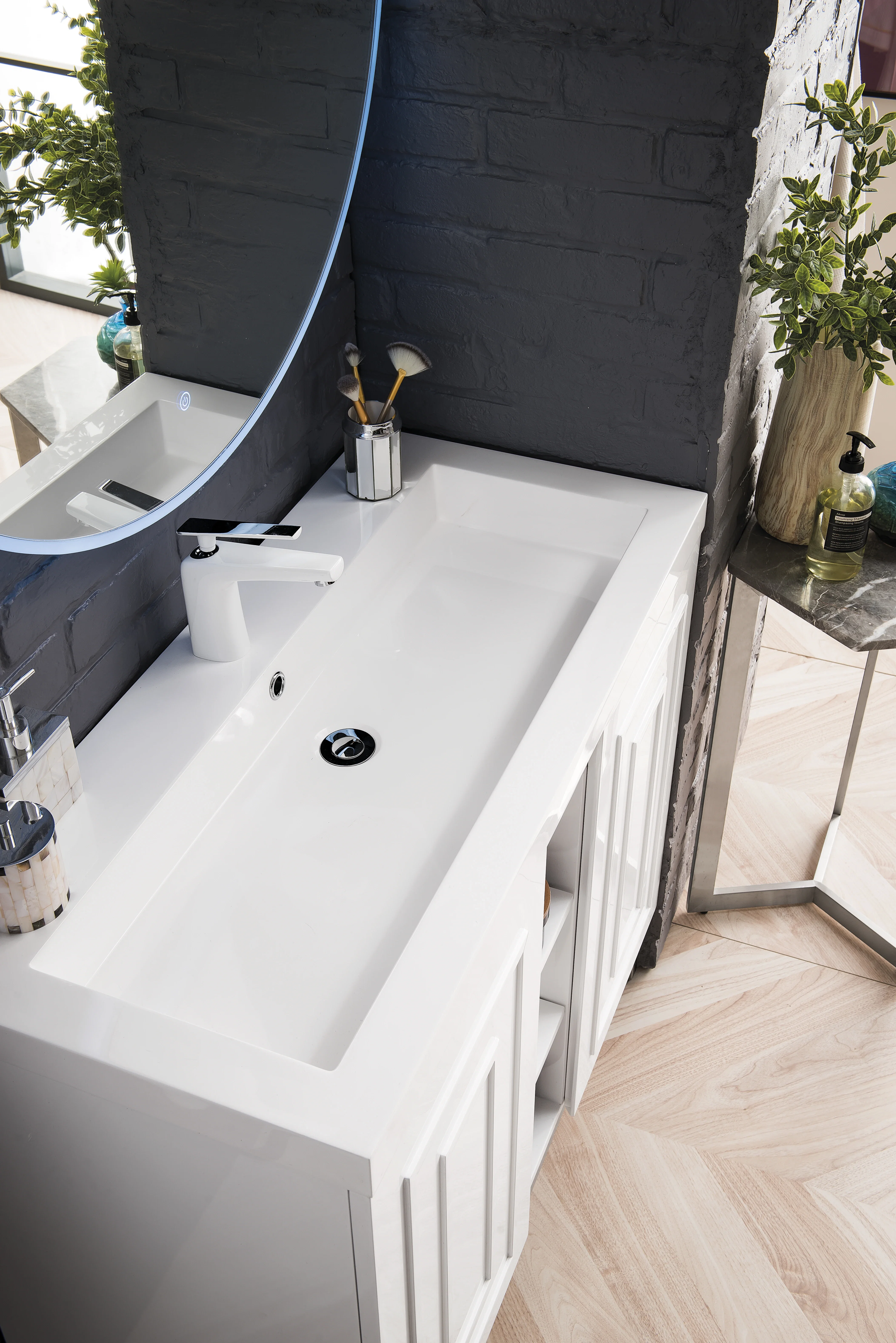 Alicante 39.5" Single Vanity, Glossy White, Brushed Nickel w/ White Glossy Composite Stone Top