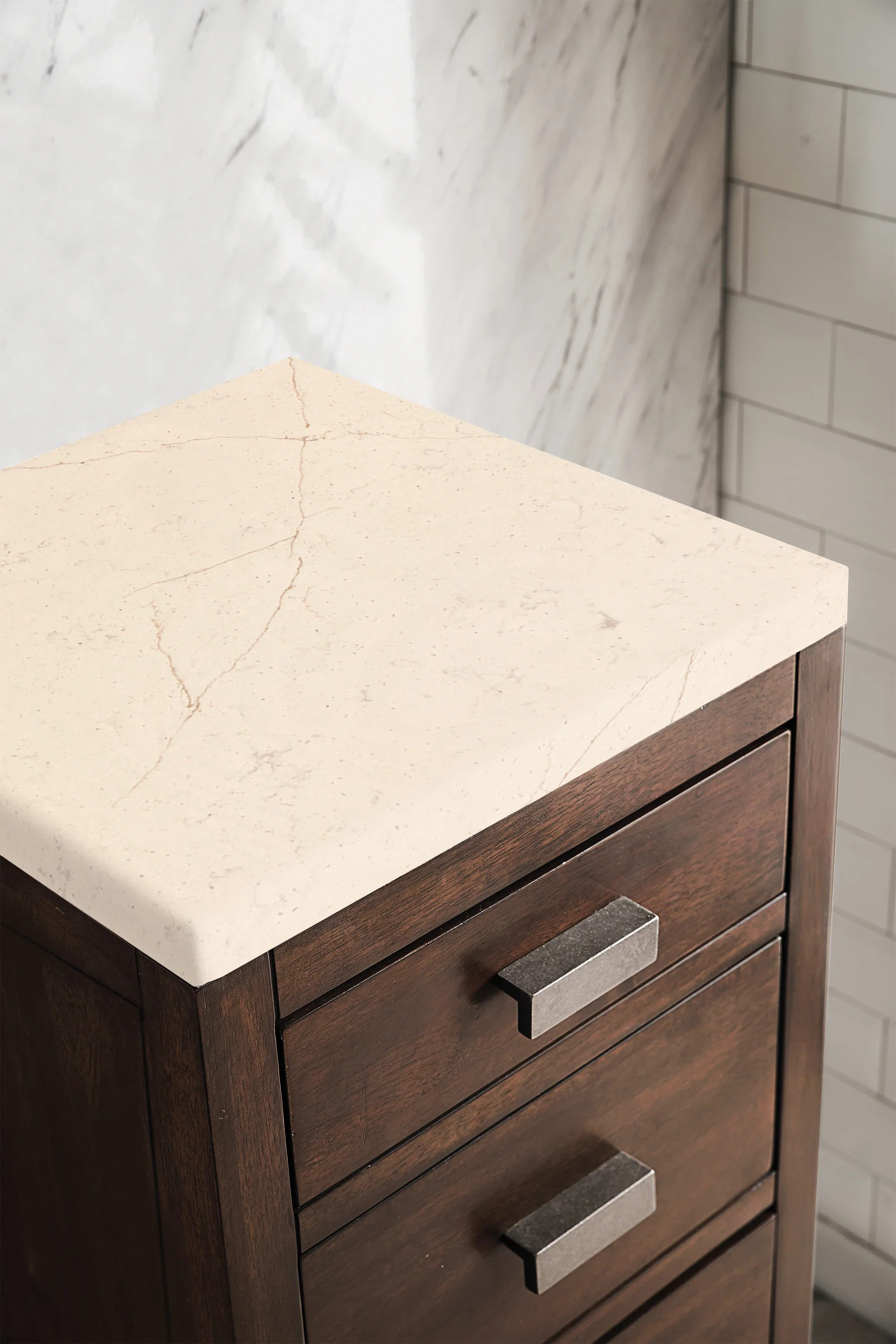 Addison 15" Base Cabinet, Mid-Century Acacia w/ 3 CM Eternal Marfil Silestone Top