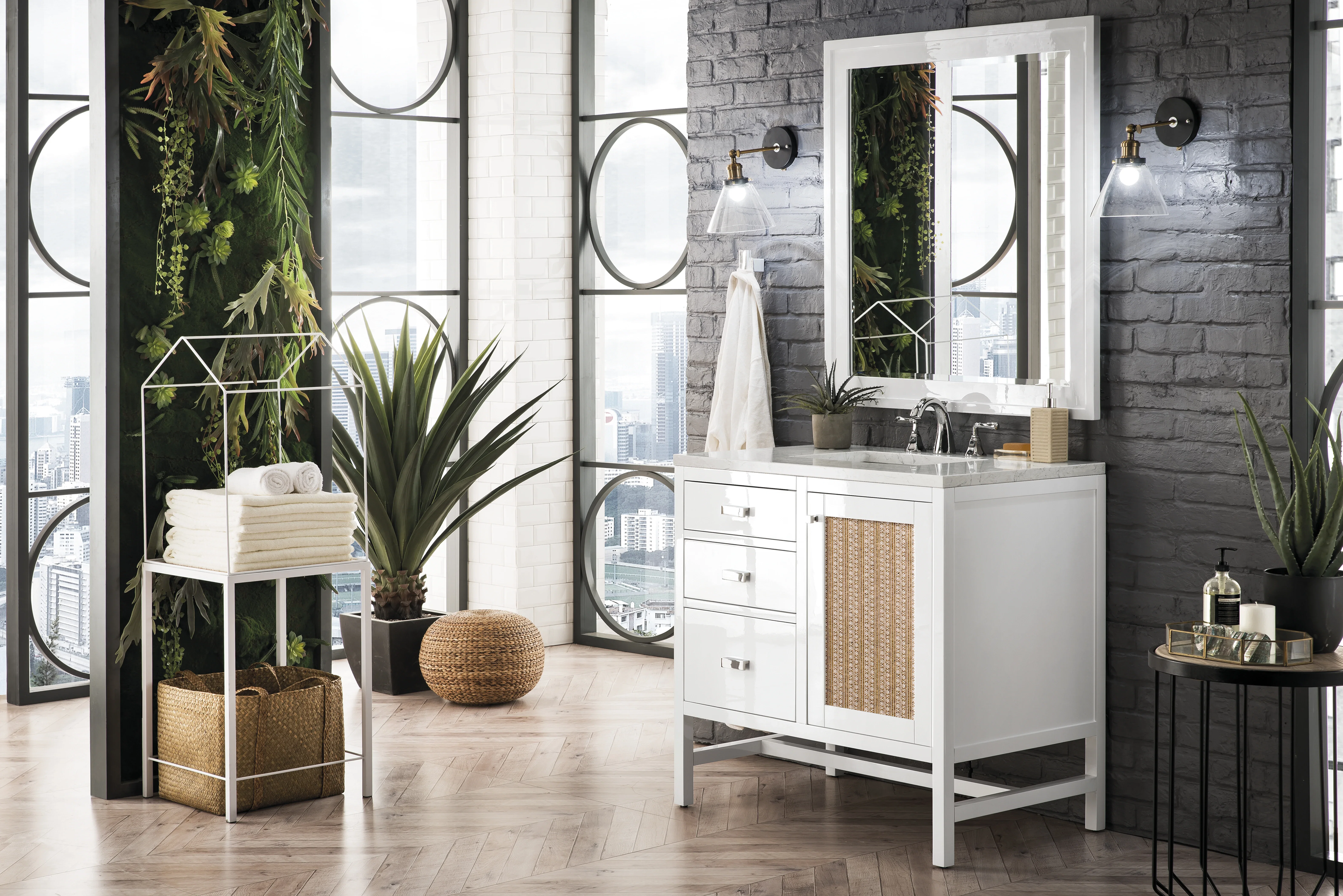 Addison 36" Single Vanity, Glossy White w/ 3 CM Eternal Jasmine Pearl Silestone Top