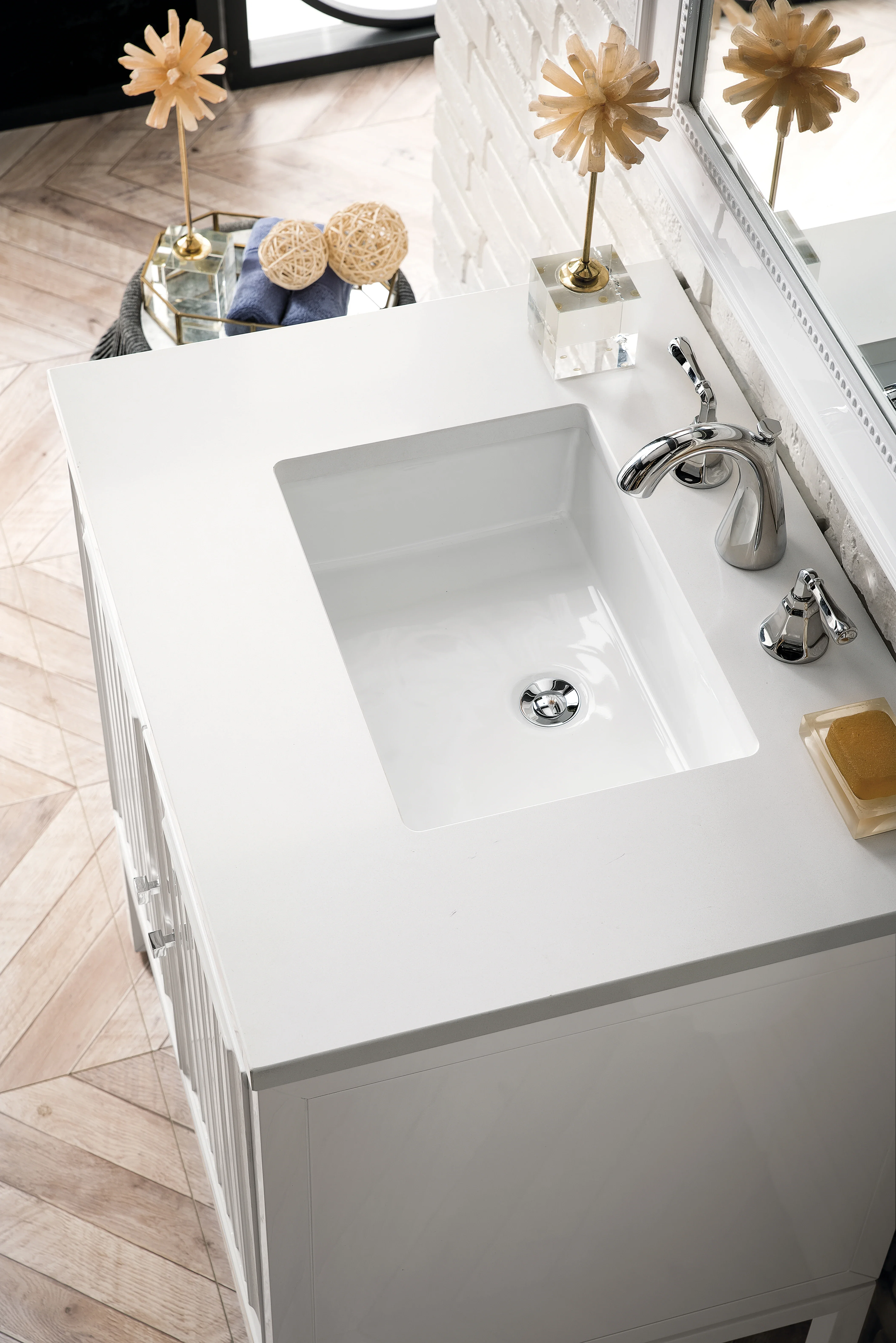Athens 30" Single Vanity, Glossy White w/ 3 CM White Zeus Silestone Top