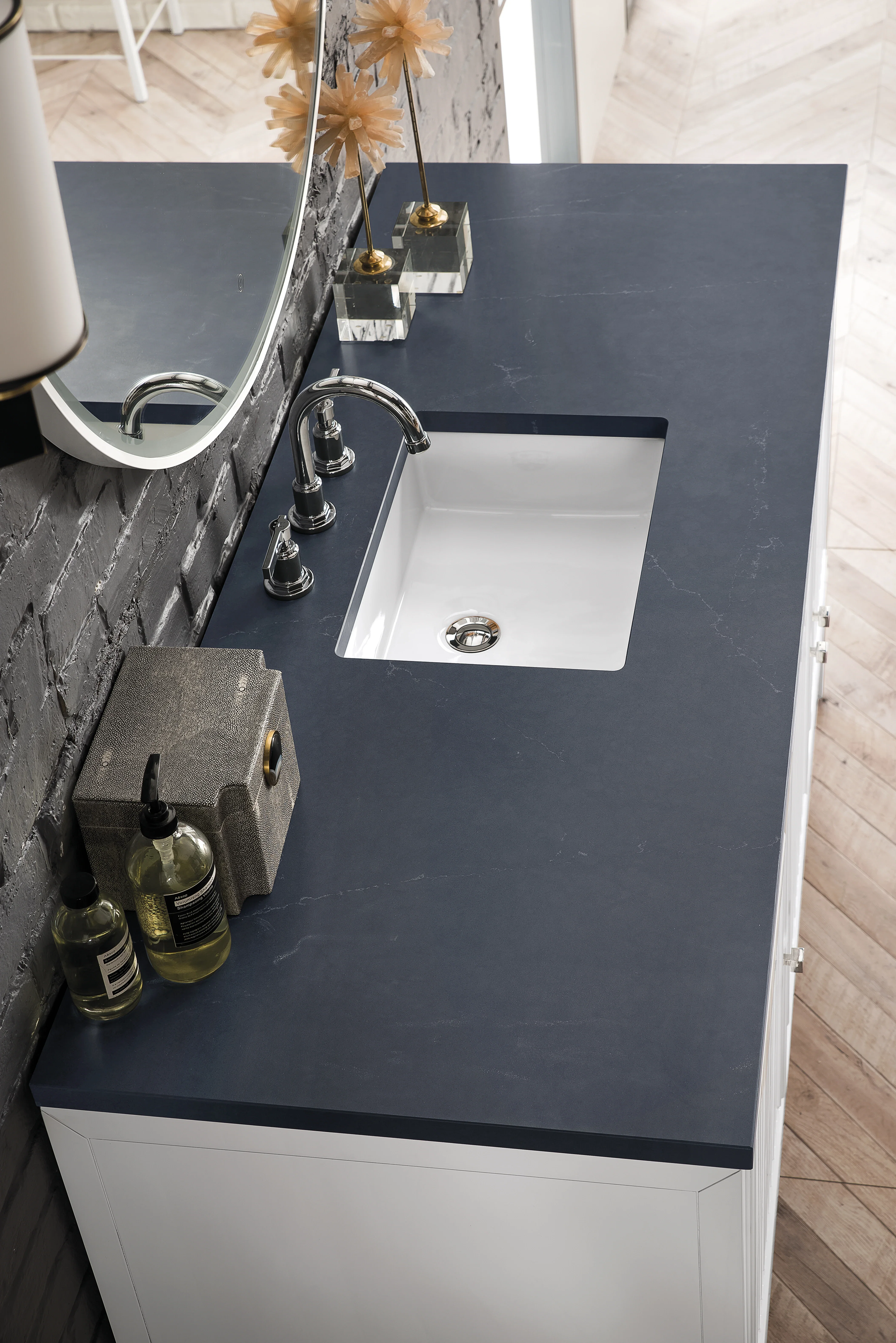 Athens 60" Single Vanity, Glossy White w/ 3 CM Charcoal Soapstone Silestone Top