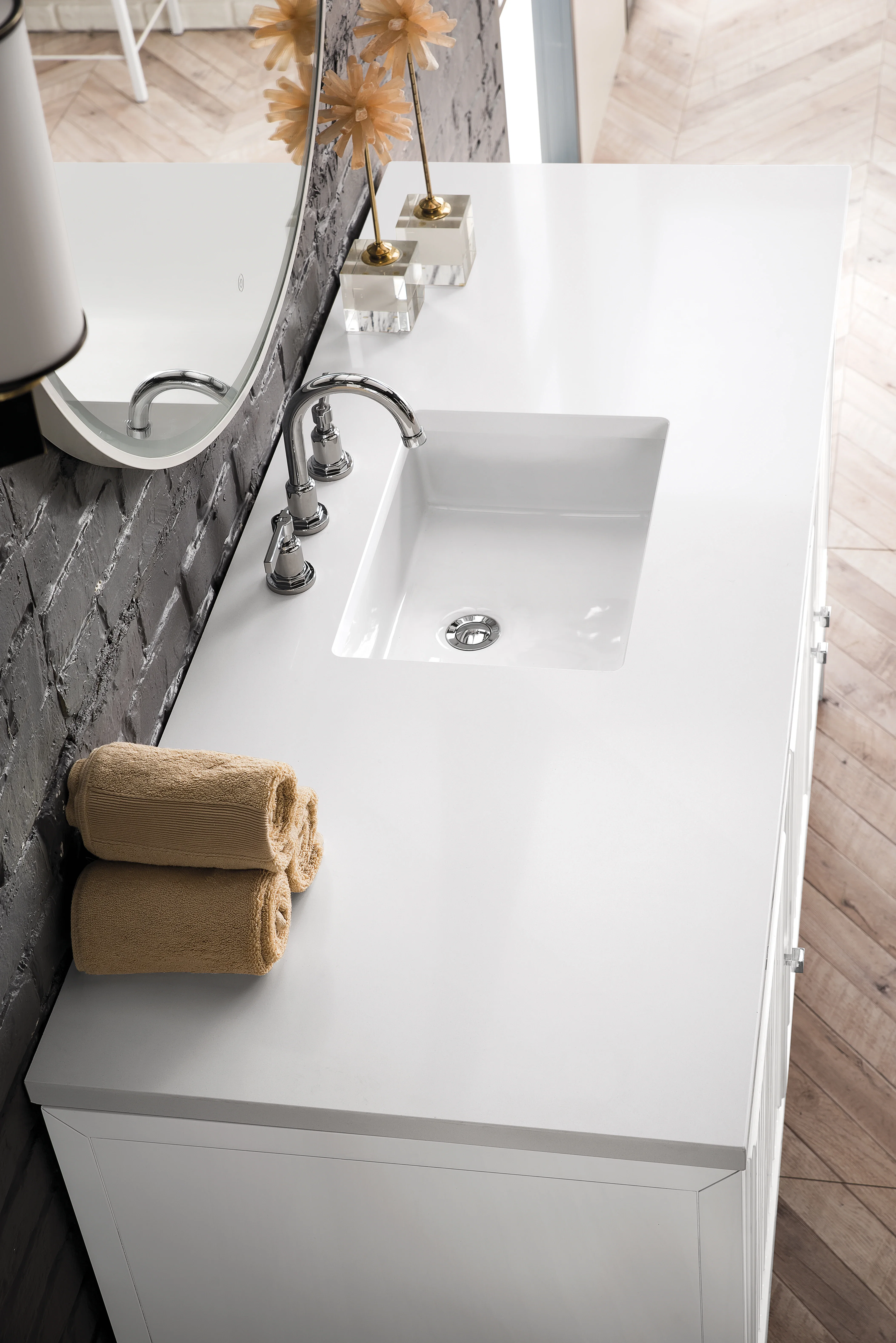 Athens 60" Single Vanity, Glossy White w/ 3 CM White Zeus Silestone Top